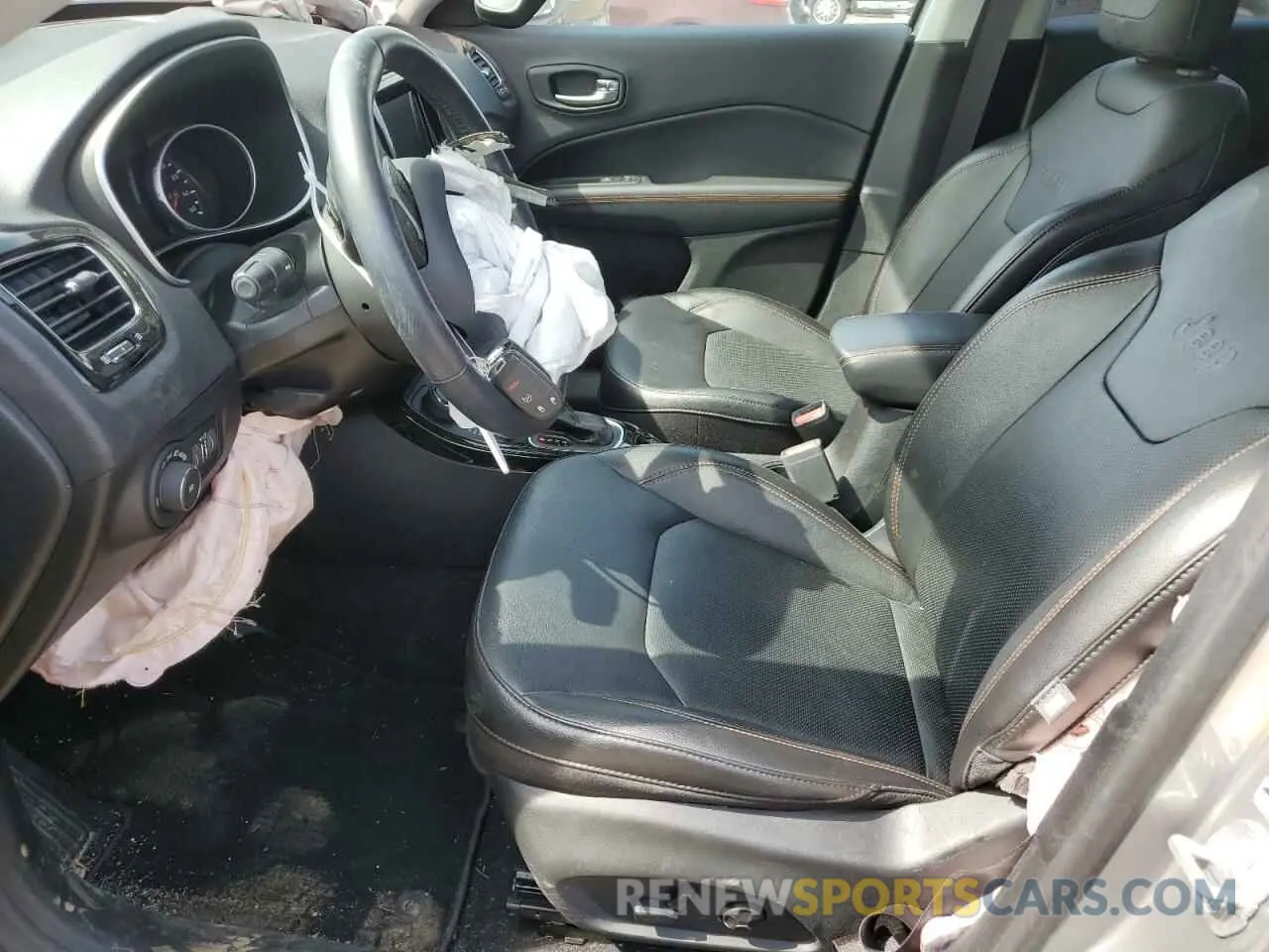 7 Фотография поврежденного автомобиля 3C4NJDCB0LT128186 JEEP COMPASS 2020