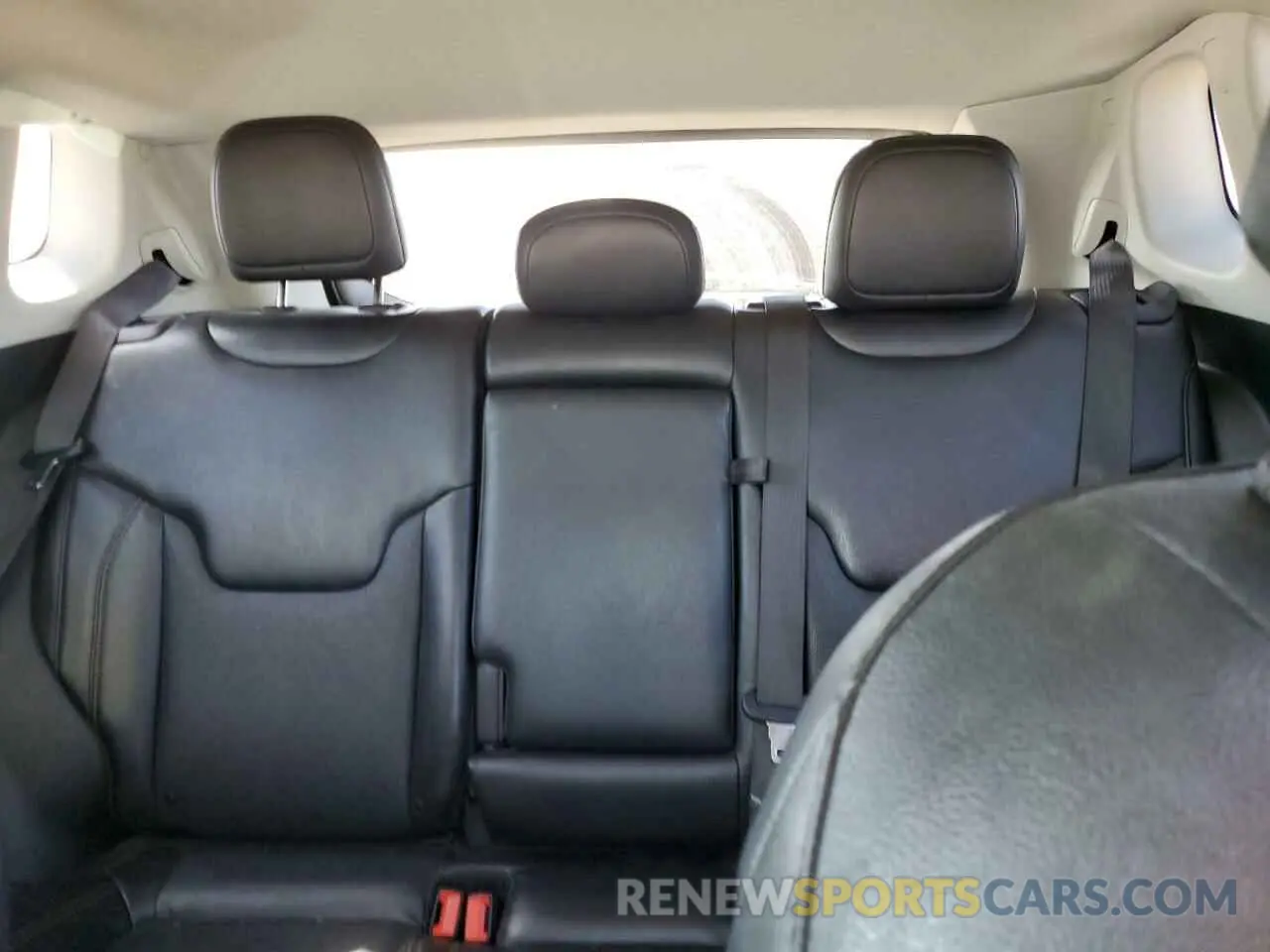 10 Фотография поврежденного автомобиля 3C4NJDCB0LT203629 JEEP COMPASS 2020