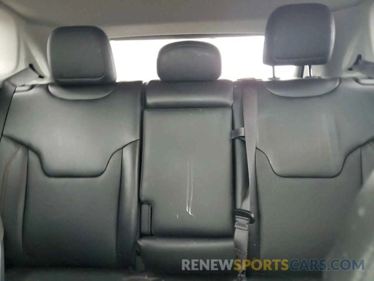 10 Фотография поврежденного автомобиля 3C4NJDCB0LT233813 JEEP COMPASS 2020