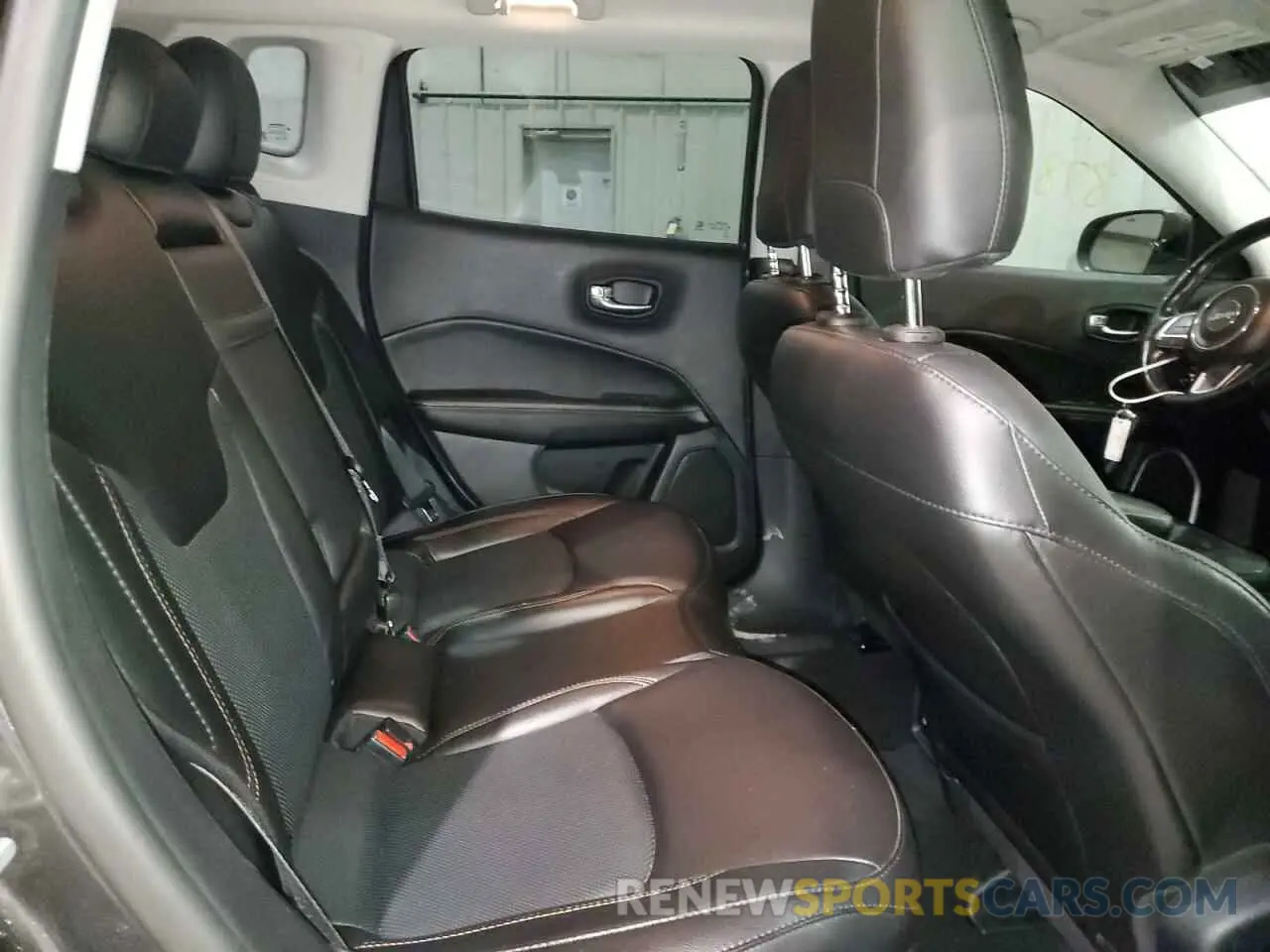 11 Фотография поврежденного автомобиля 3C4NJDCB1LT145143 JEEP COMPASS 2020