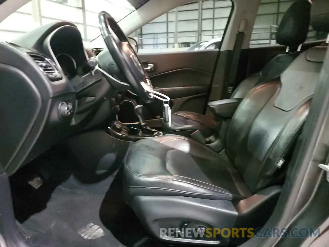 7 Фотография поврежденного автомобиля 3C4NJDCB1LT145143 JEEP COMPASS 2020