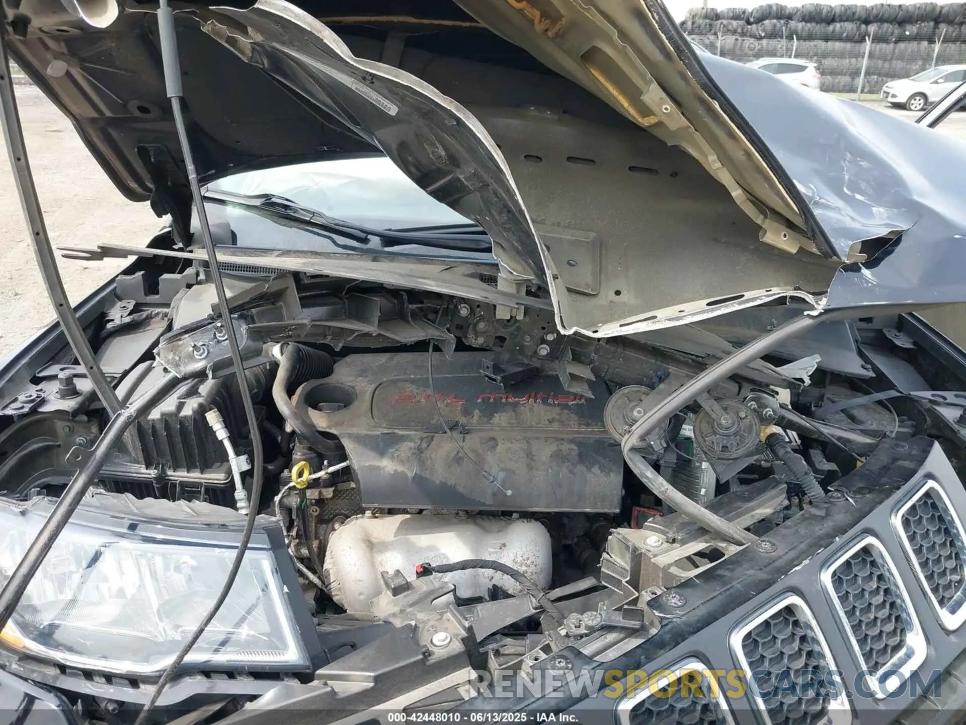 10 Photograph of a damaged car 3C4NJDCB1LT185495 JEEP COMPASS 2020