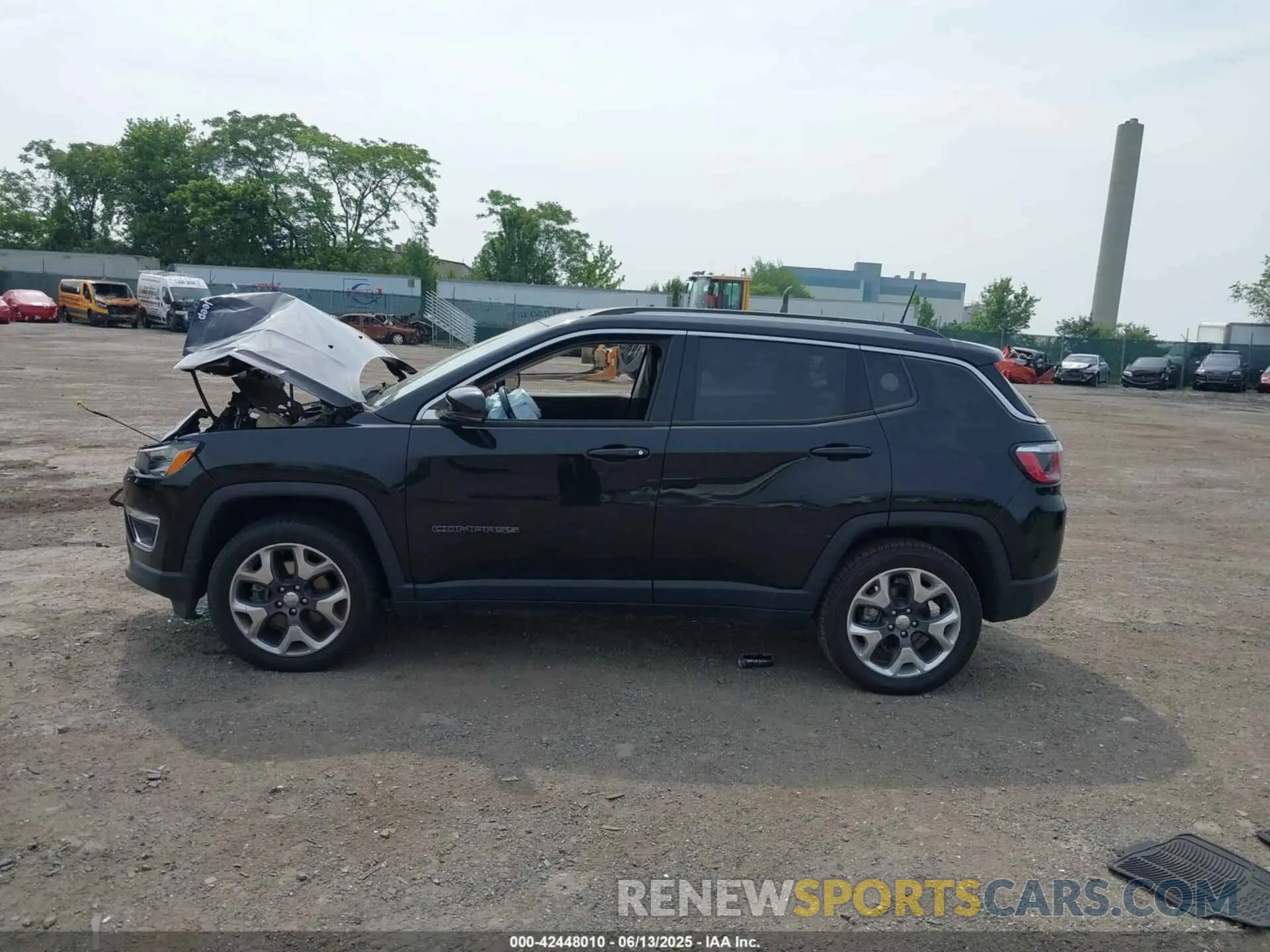 13 Photograph of a damaged car 3C4NJDCB1LT185495 JEEP COMPASS 2020