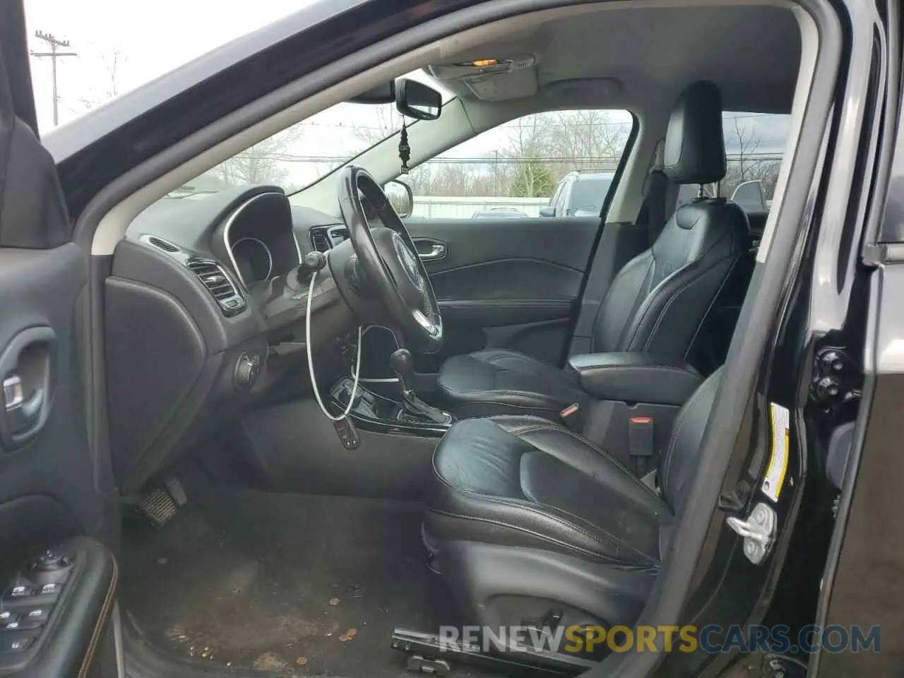 7 Фотография поврежденного автомобиля 3C4NJDCB1LT196125 JEEP COMPASS 2020