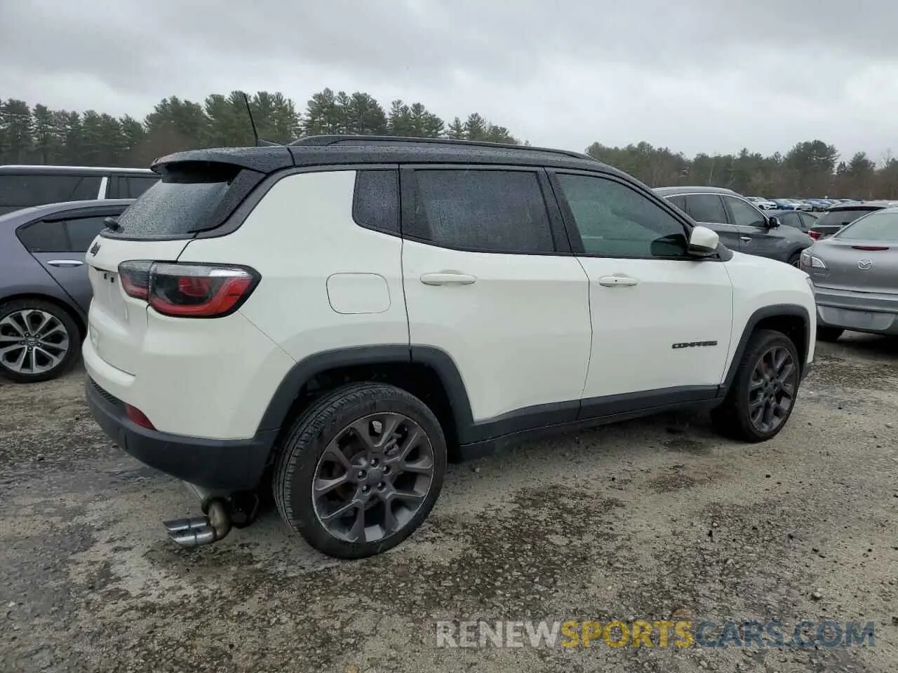 3 Photograph of a damaged car 3C4NJDCB2LT173758 JEEP COMPASS 2020