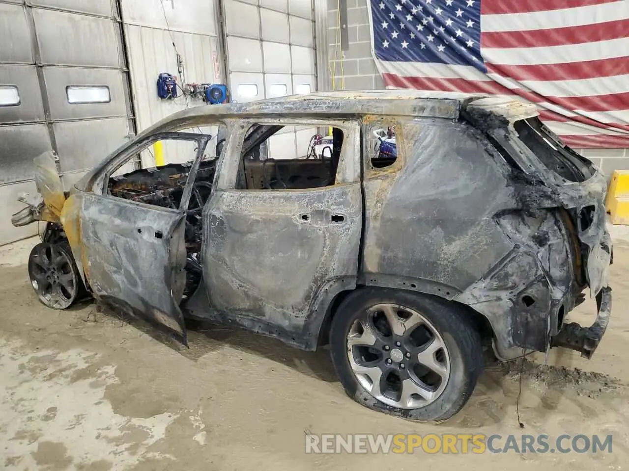 2 Фотография поврежденного автомобиля 3C4NJDCB2LT209058 JEEP COMPASS 2020