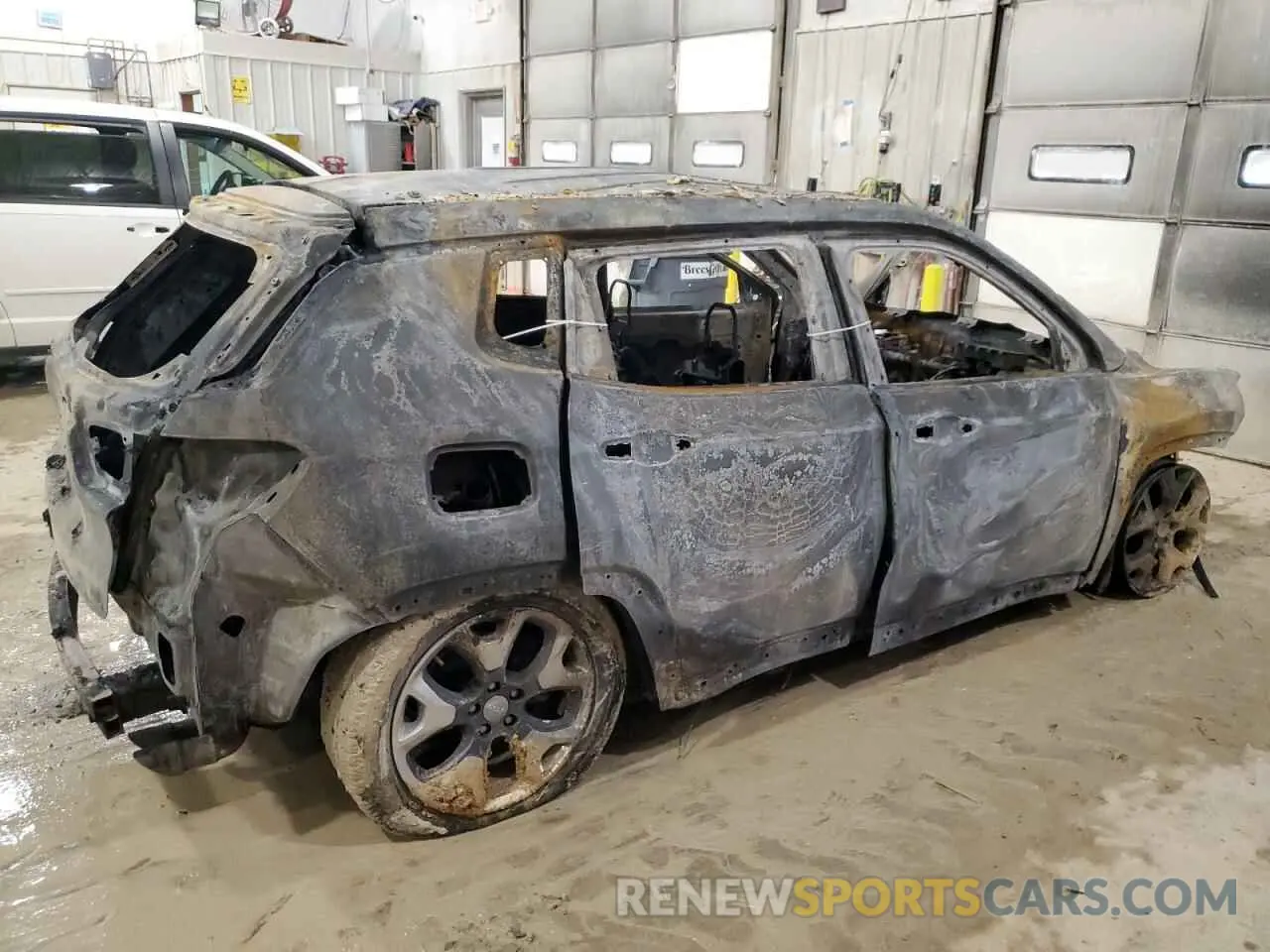3 Фотография поврежденного автомобиля 3C4NJDCB2LT209058 JEEP COMPASS 2020