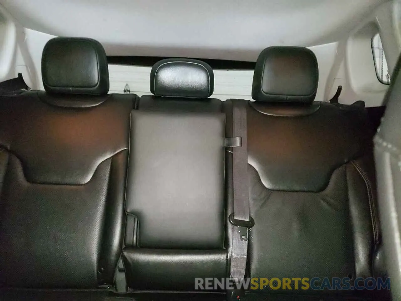 10 Фотография поврежденного автомобиля 3C4NJDCB2LT221372 JEEP COMPASS 2020
