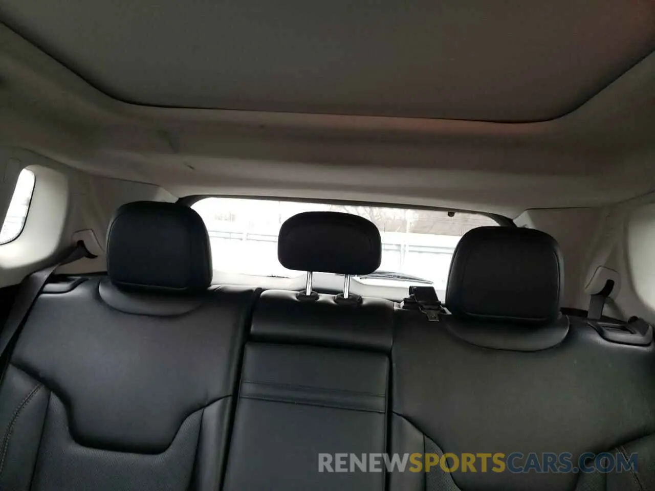 10 Фотография поврежденного автомобиля 3C4NJDCB4LT105946 JEEP COMPASS 2020