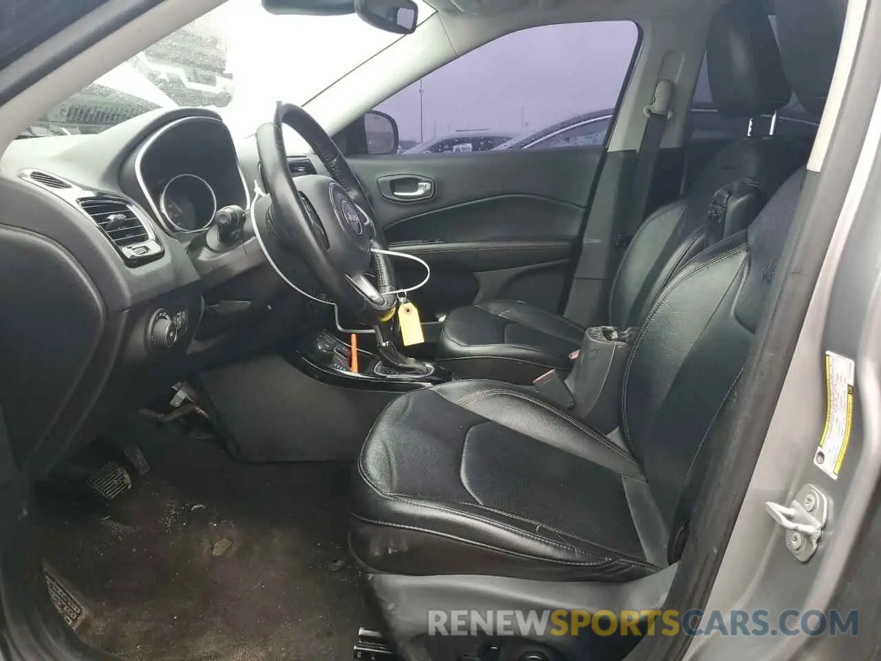 7 Photograph of a damaged car 3C4NJDCB4LT119930 JEEP COMPASS 2020