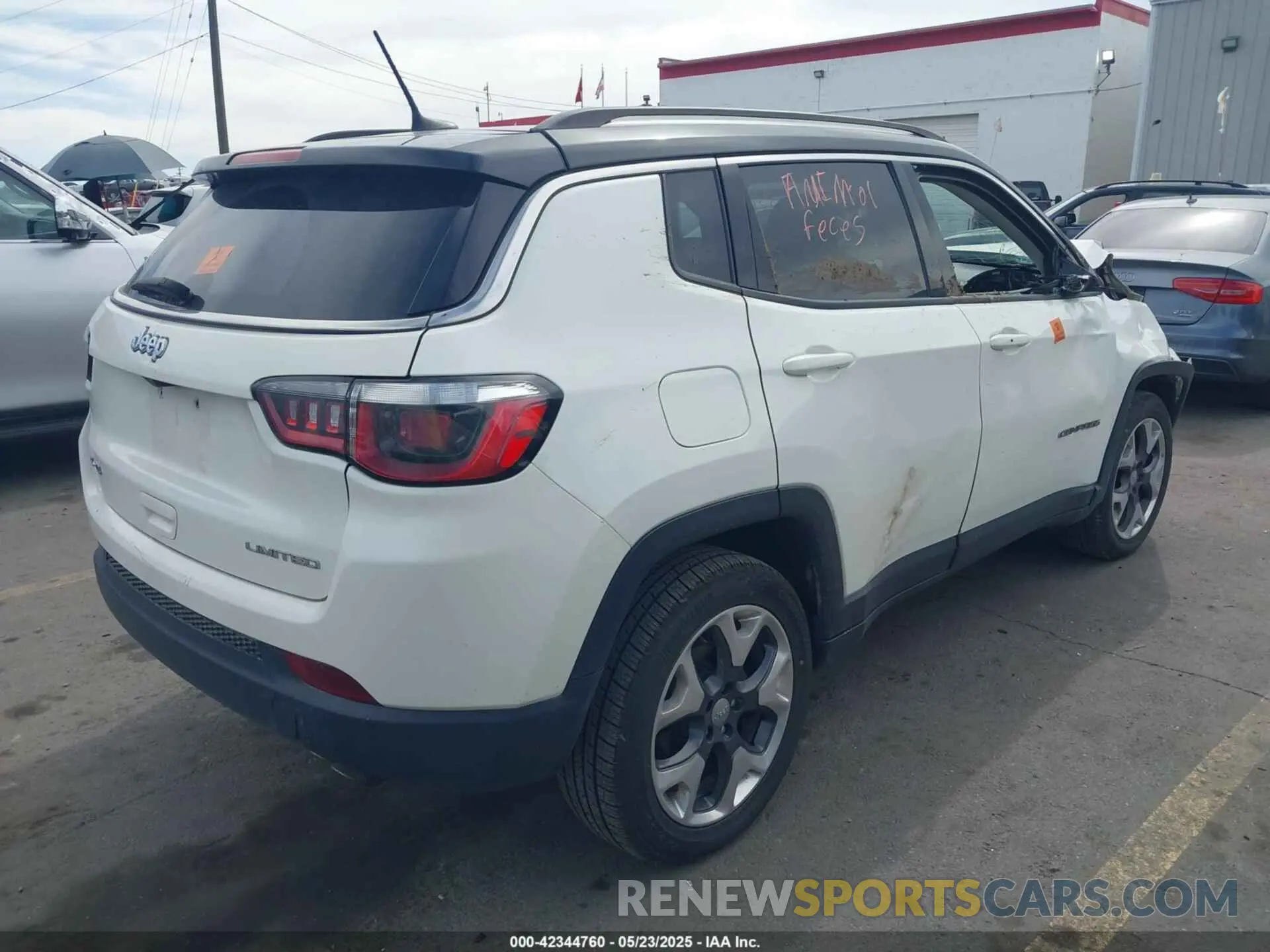 4 Photograph of a damaged car 3C4NJDCB4LT122066 JEEP COMPASS 2020