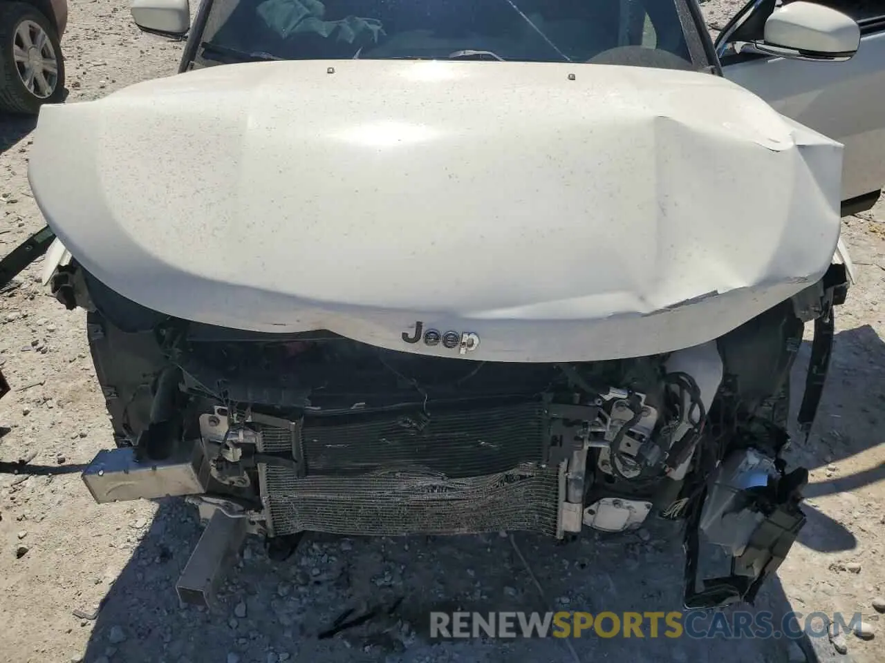 13 Photograph of a damaged car 3C4NJDCB5LT146439 JEEP COMPASS 2020