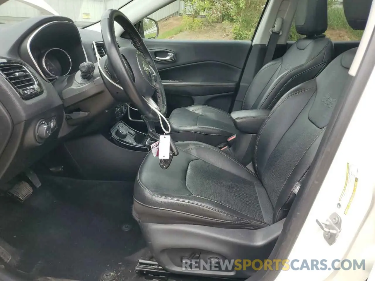7 Photograph of a damaged car 3C4NJDCB5LT193843 JEEP COMPASS 2020