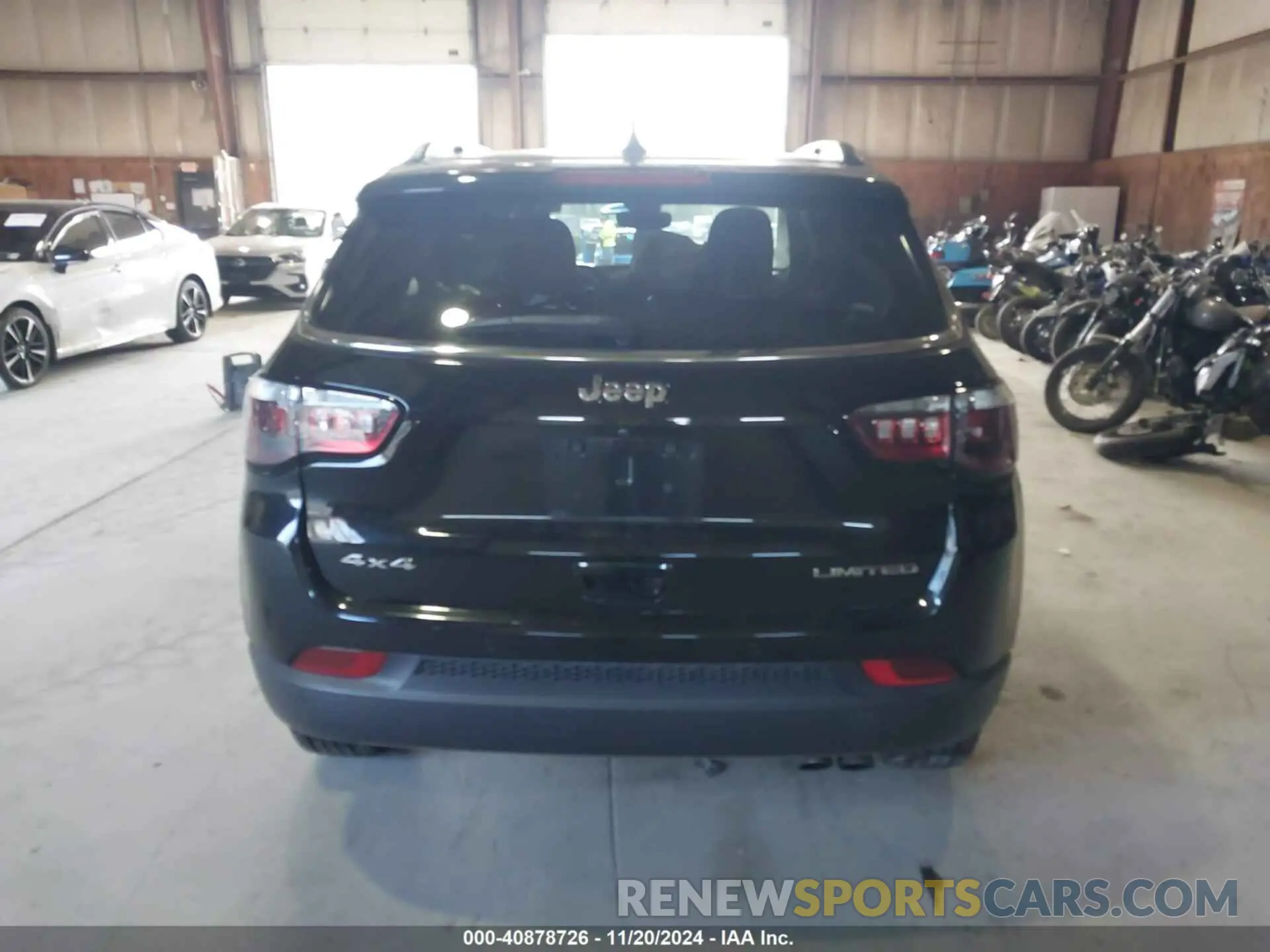 17 Photograph of a damaged car 3C4NJDCB5LT235556 JEEP COMPASS 2020
