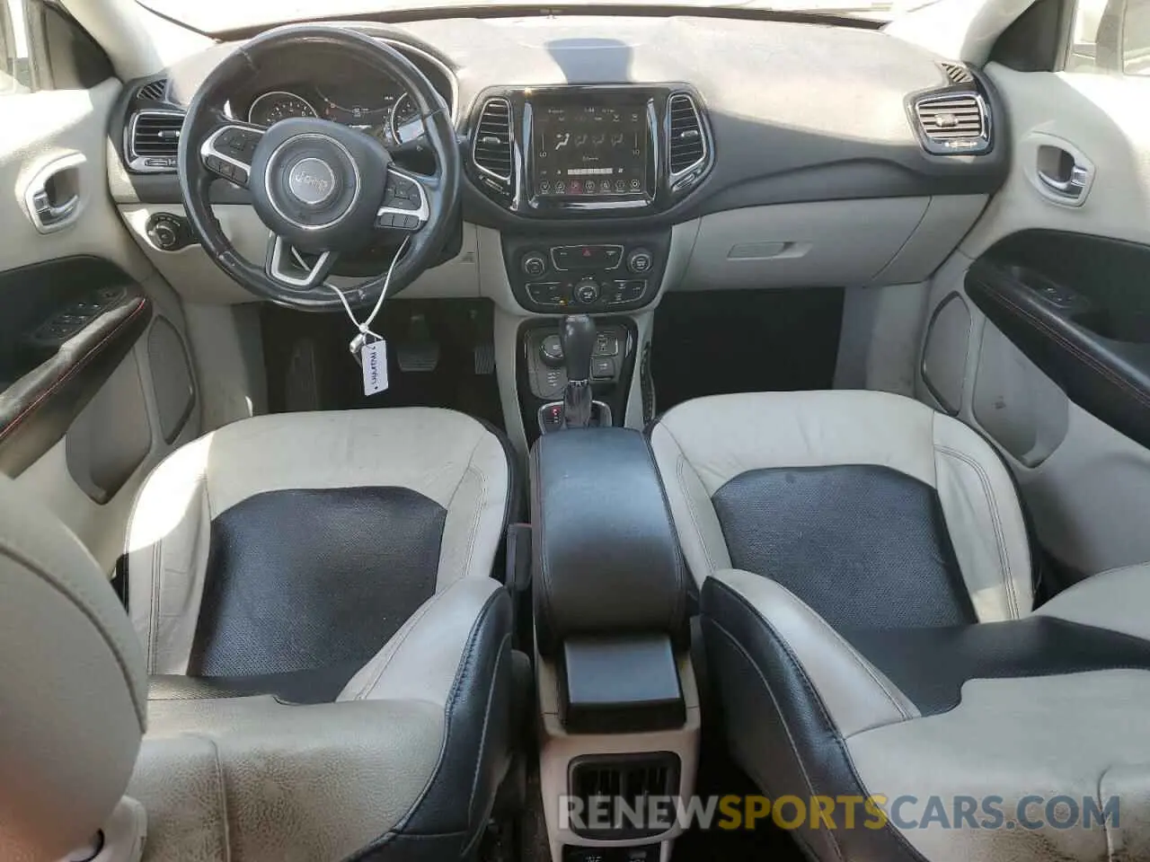 8 Фотография поврежденного автомобиля 3C4NJDCB6LT111487 JEEP COMPASS 2020