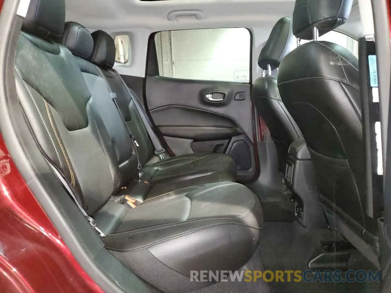 11 Photograph of a damaged car 3C4NJDCB6LT167512 JEEP COMPASS 2020