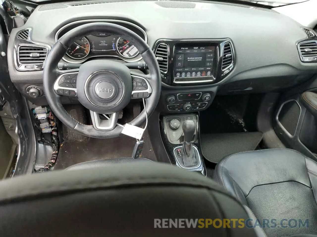 8 Photograph of a damaged car 3C4NJDCB7LT146233 JEEP COMPASS 2020