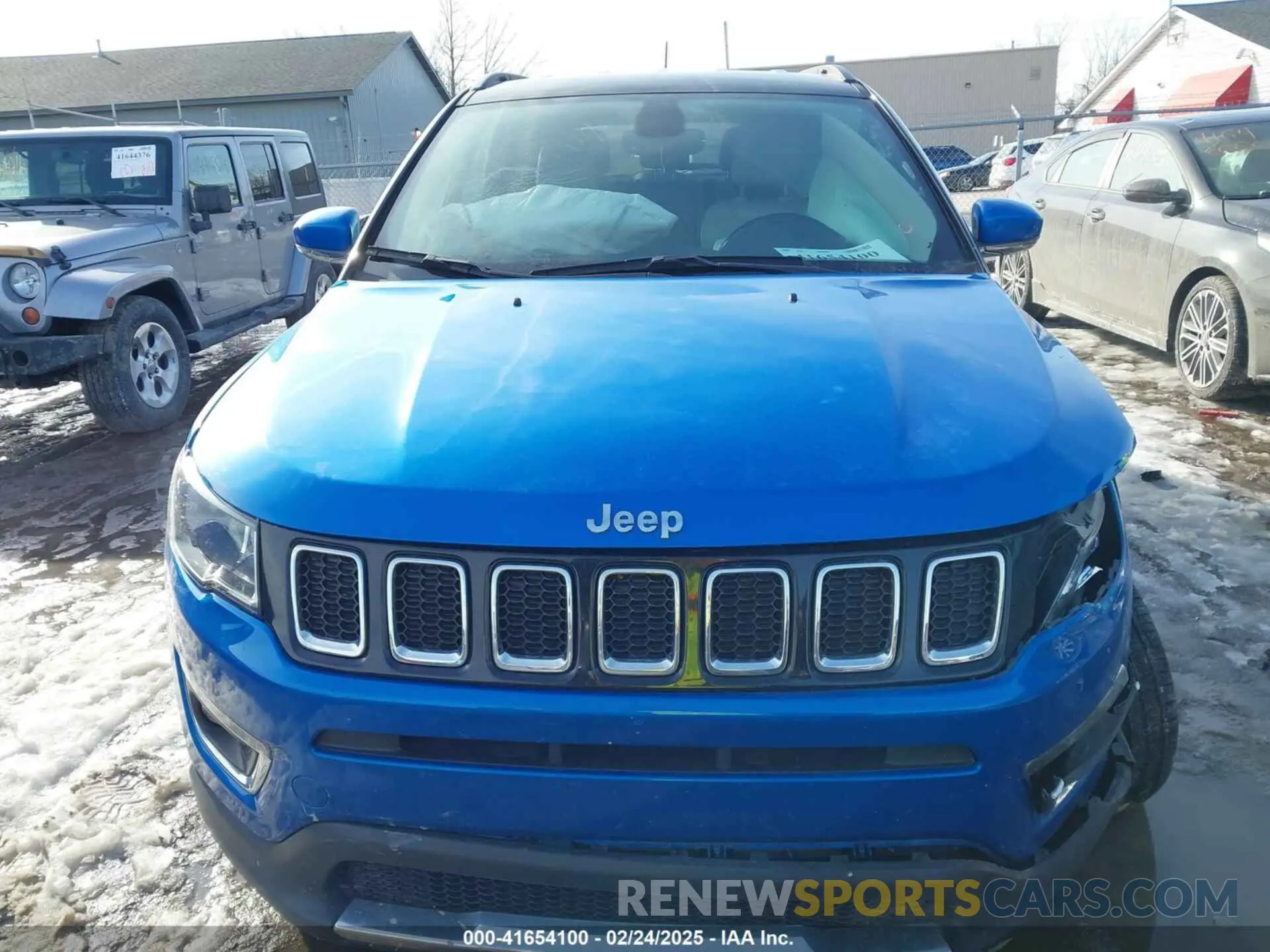 11 Фотография поврежденного автомобиля 3C4NJDCB7LT147155 JEEP COMPASS 2020