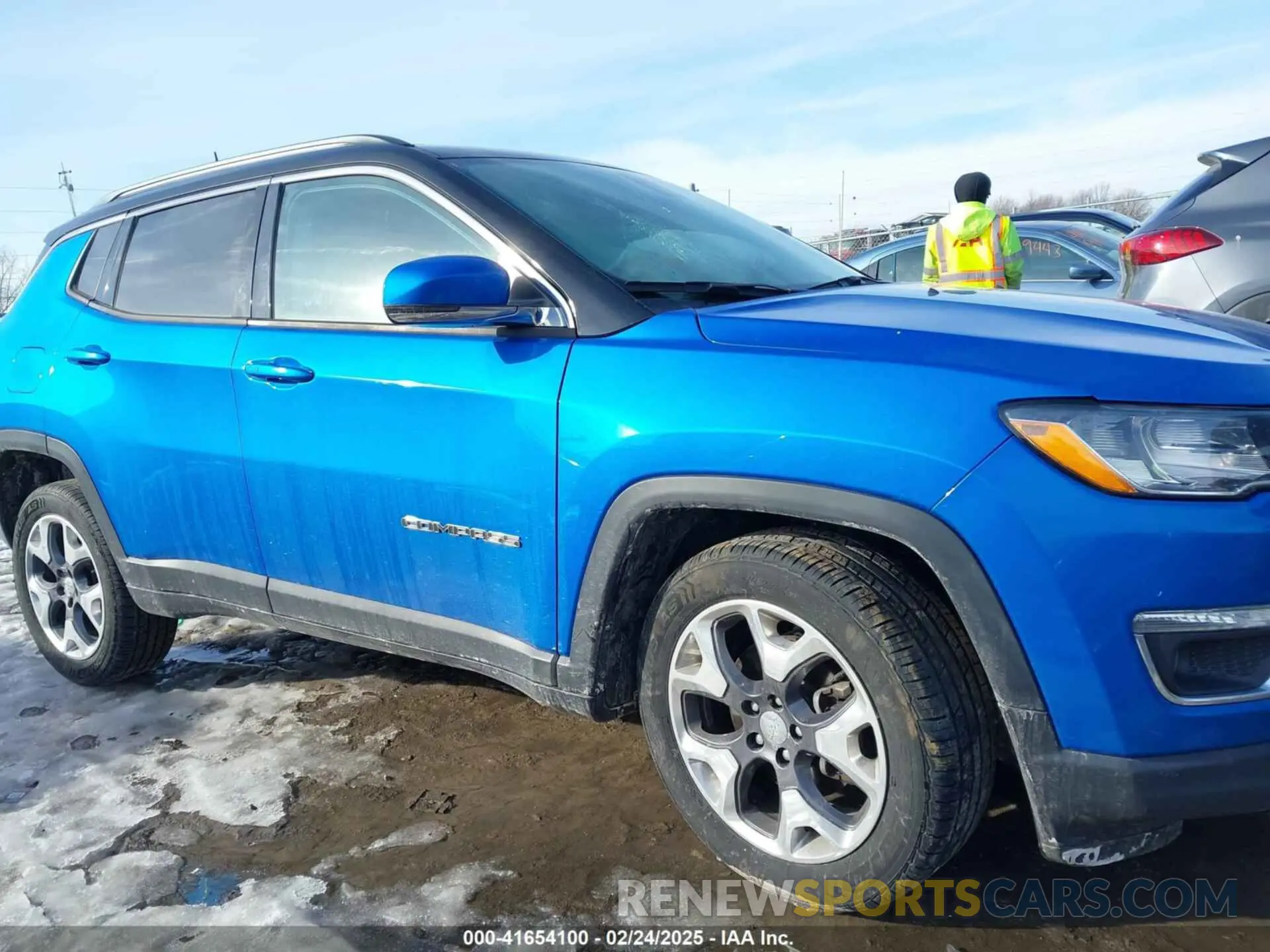 12 Фотография поврежденного автомобиля 3C4NJDCB7LT147155 JEEP COMPASS 2020