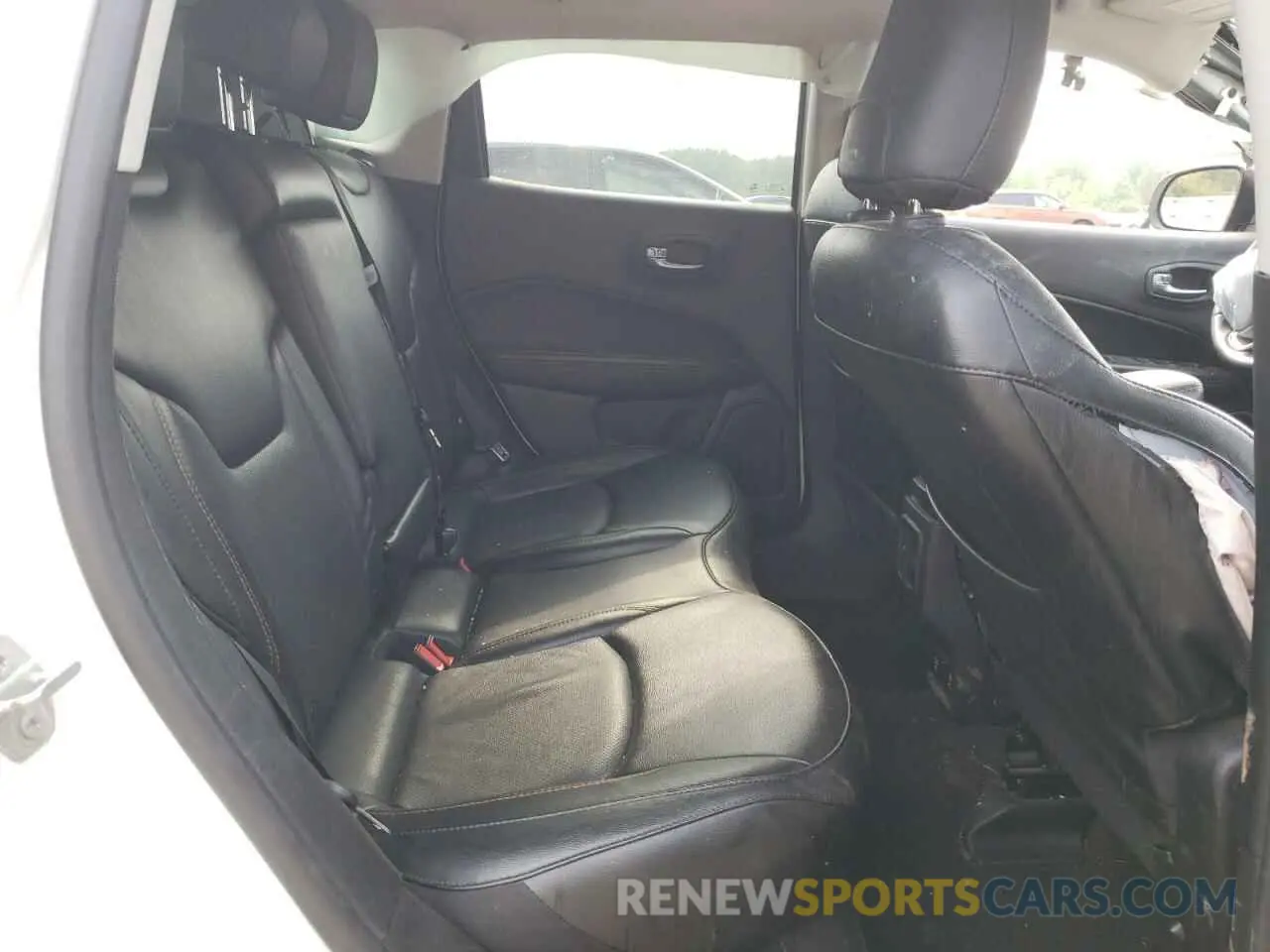11 Фотография поврежденного автомобиля 3C4NJDCB7LT221769 JEEP COMPASS 2020