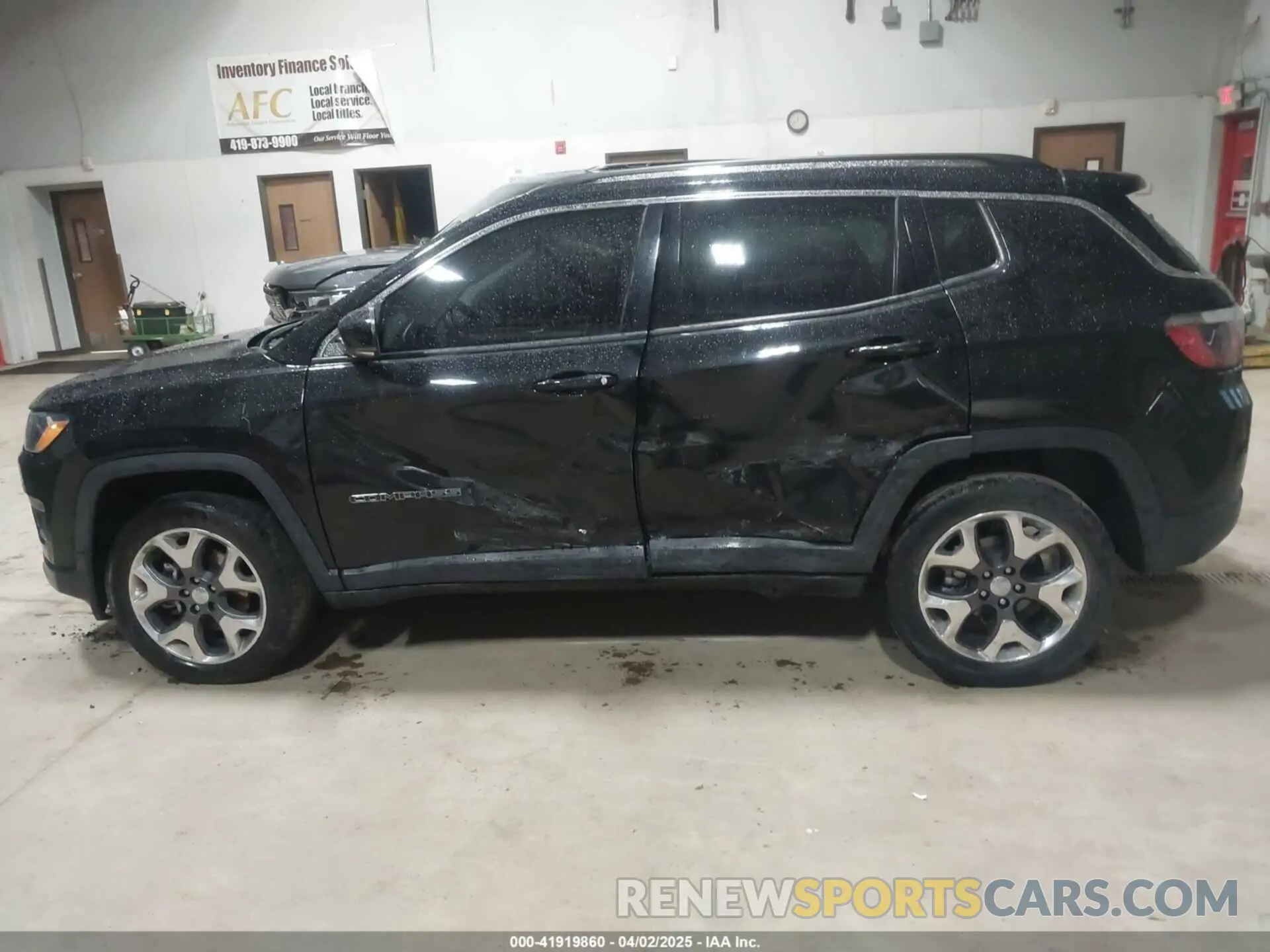 14 Photograph of a damaged car 3C4NJDCB7LT240340 JEEP COMPASS 2020