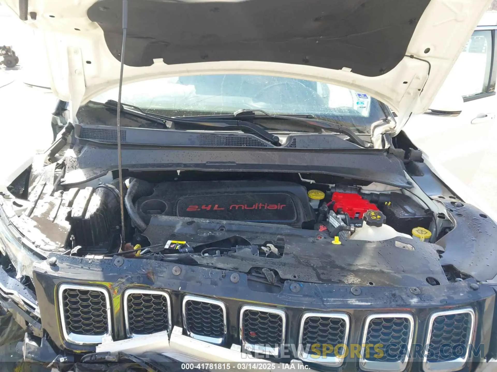 10 Photograph of a damaged car 3C4NJDCB8LT101334 JEEP COMPASS 2020
