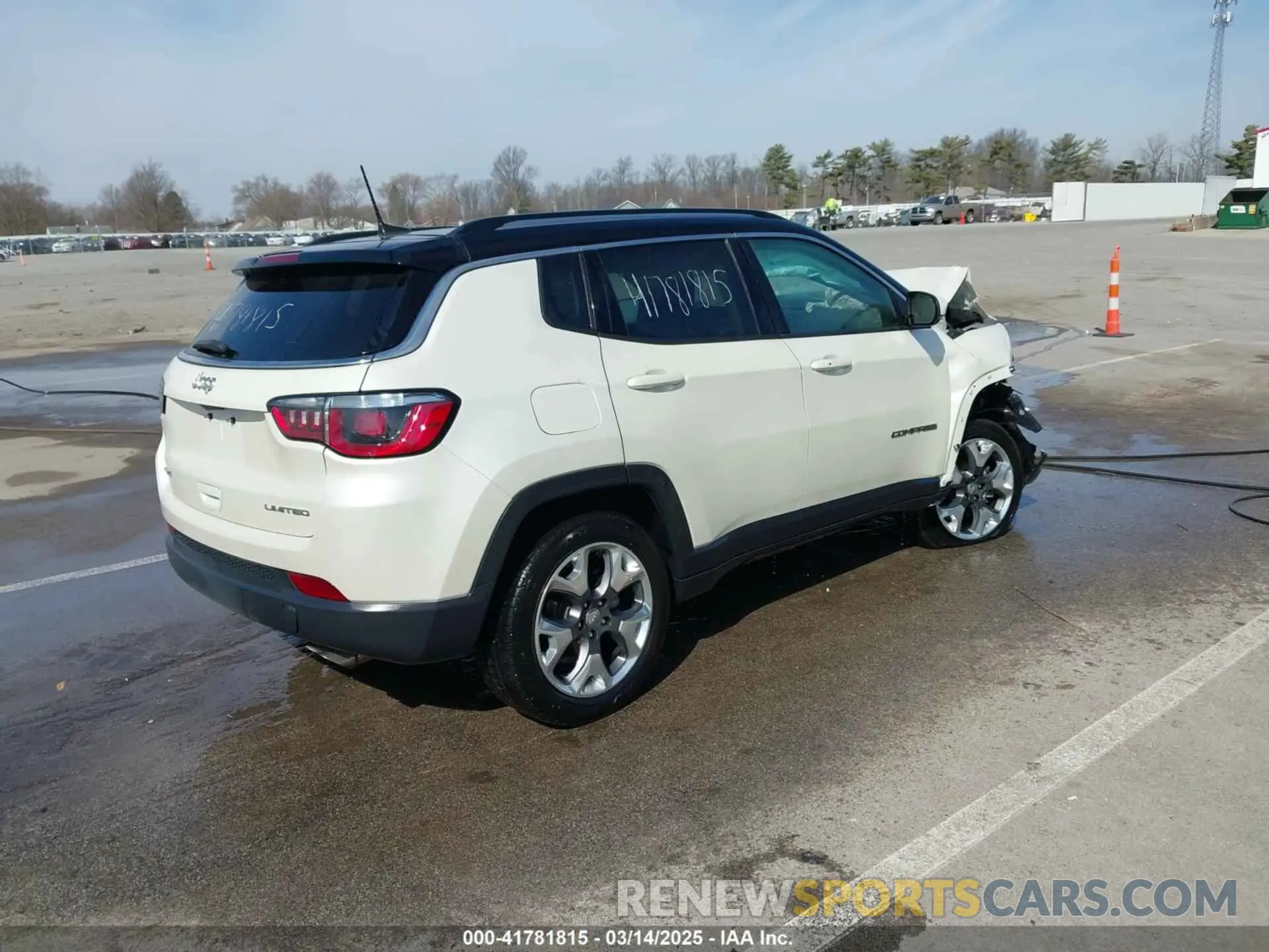 4 Photograph of a damaged car 3C4NJDCB8LT101334 JEEP COMPASS 2020
