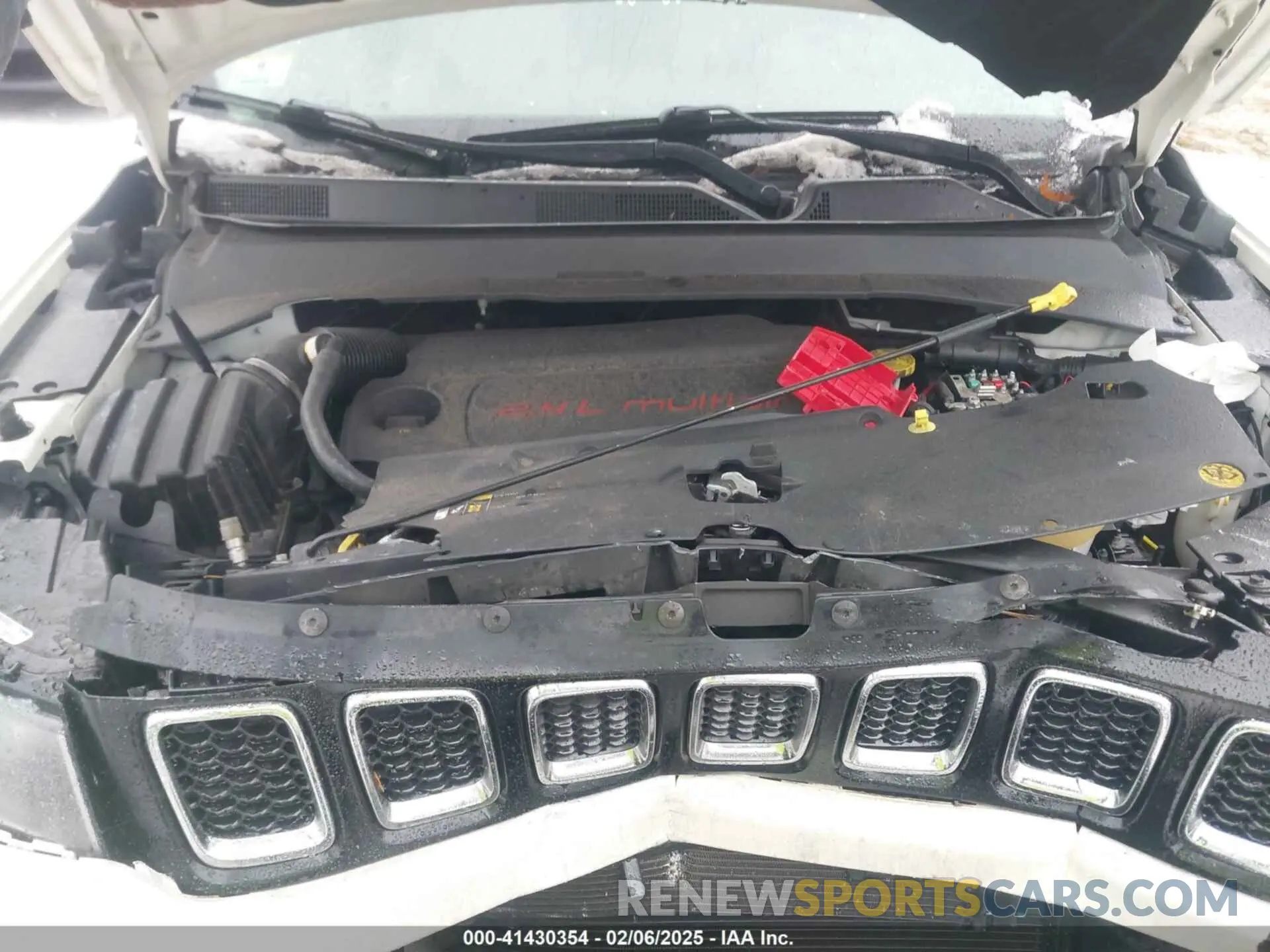 10 Photograph of a damaged car 3C4NJDCB8LT106629 JEEP COMPASS 2020