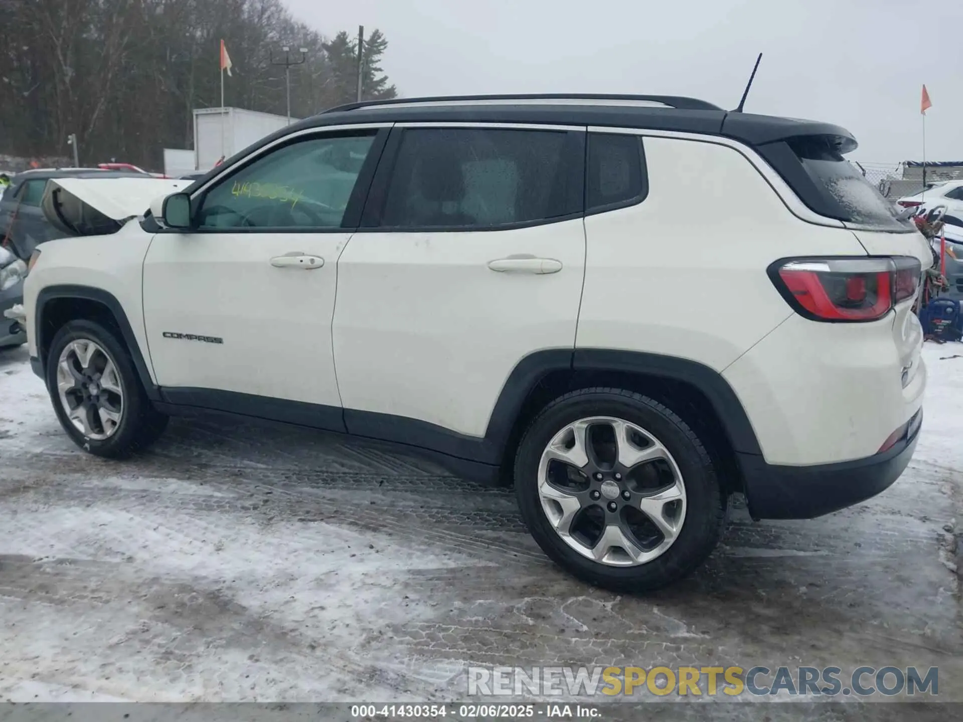 14 Photograph of a damaged car 3C4NJDCB8LT106629 JEEP COMPASS 2020