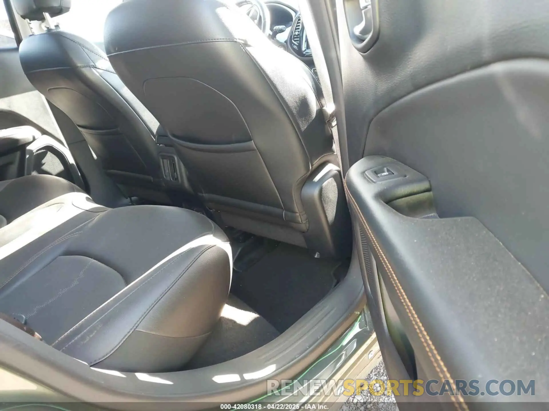 8 Фотография поврежденного автомобиля 3C4NJDCB8LT146337 JEEP COMPASS 2020