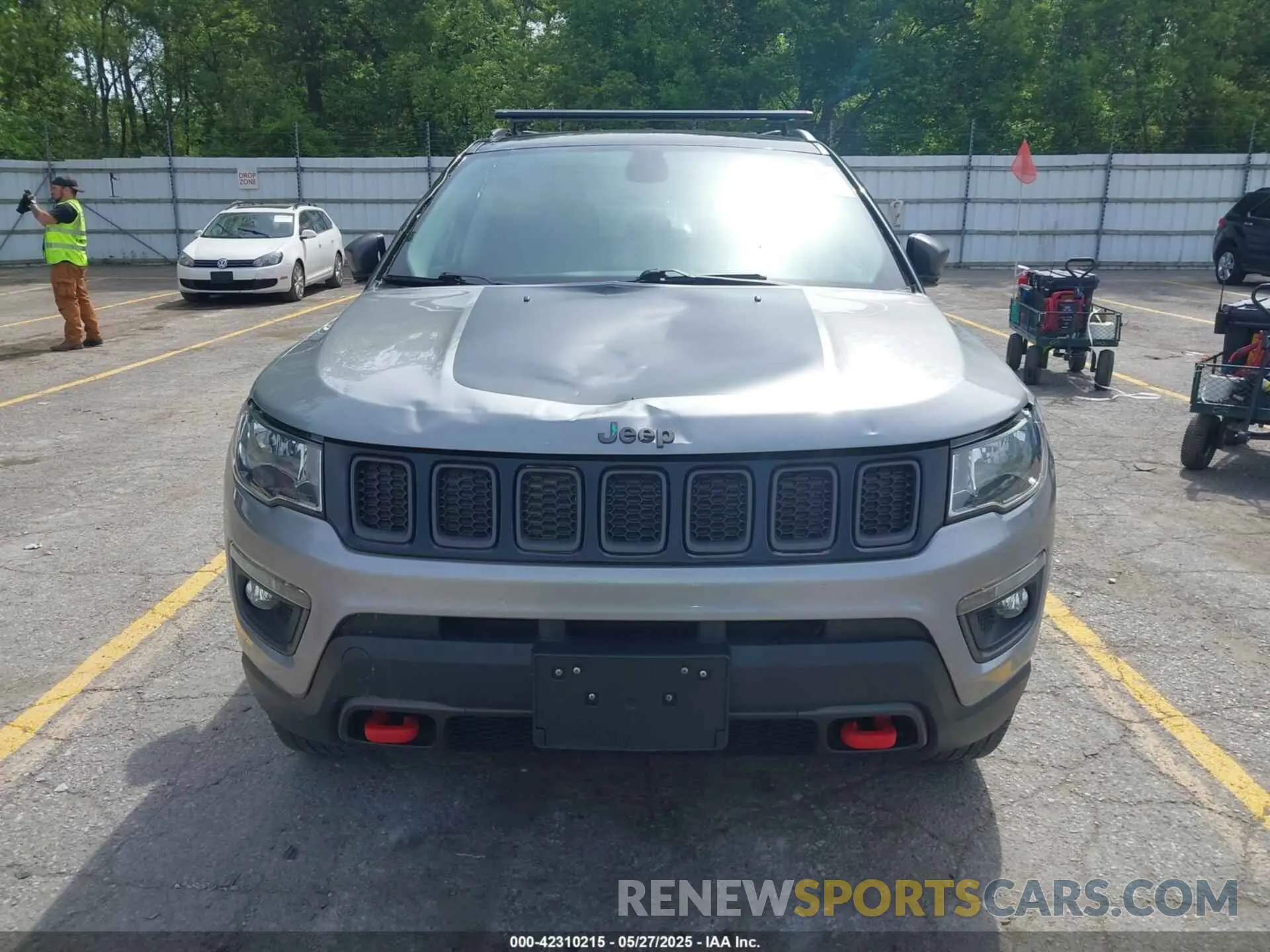 12 Photograph of a damaged car 3C4NJDDB0LT221532 JEEP COMPASS 2020
