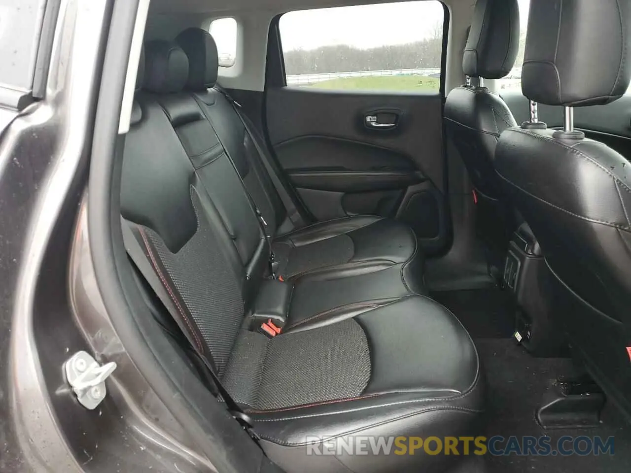 11 Фотография поврежденного автомобиля 3C4NJDDB1LT108933 JEEP COMPASS 2020
