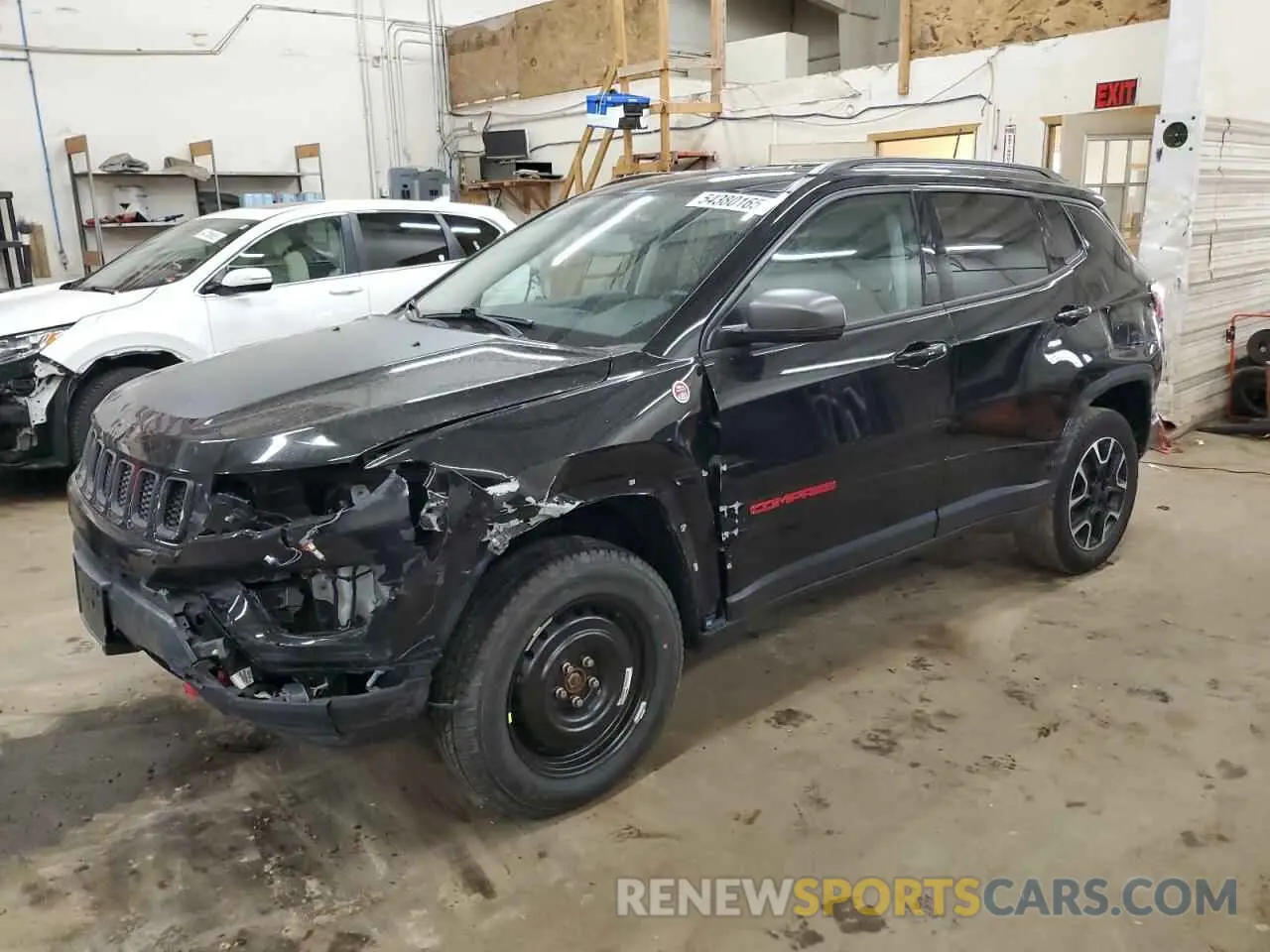 1 Фотография поврежденного автомобиля 3C4NJDDB1LT165732 JEEP COMPASS 2020