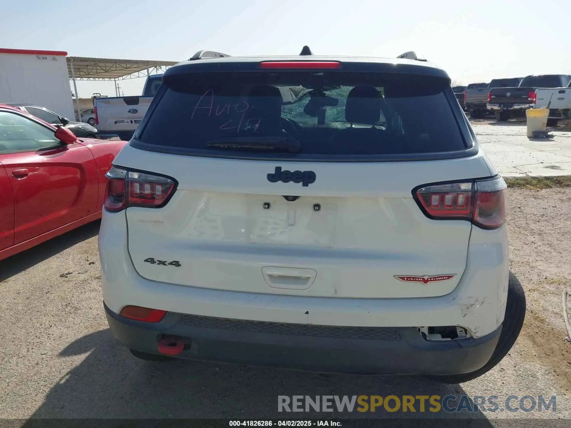 17 Фотография поврежденного автомобиля 3C4NJDDB1LT171966 JEEP COMPASS 2020