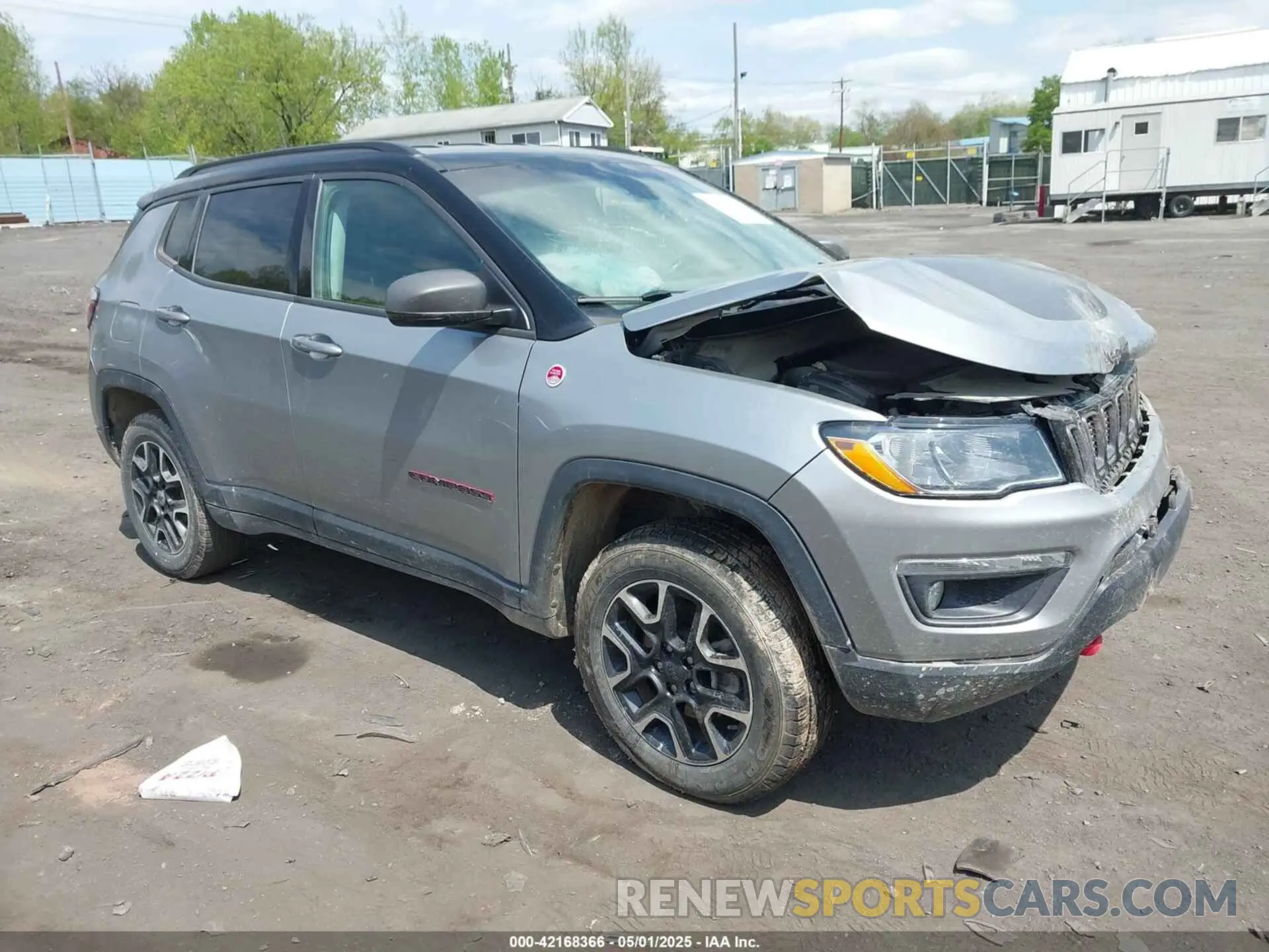 1 Фотография поврежденного автомобиля 3C4NJDDB4LT171685 JEEP COMPASS 2020