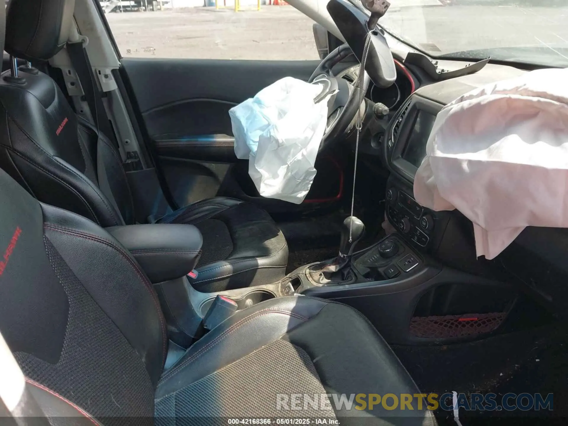 5 Фотография поврежденного автомобиля 3C4NJDDB4LT171685 JEEP COMPASS 2020
