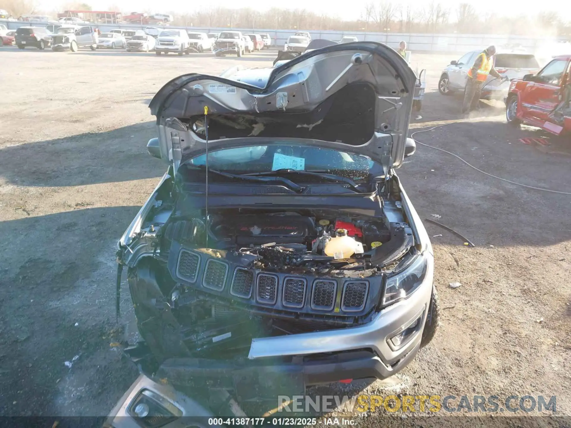 10 Photograph of a damaged car 3C4NJDDB4LT184288 JEEP COMPASS 2020