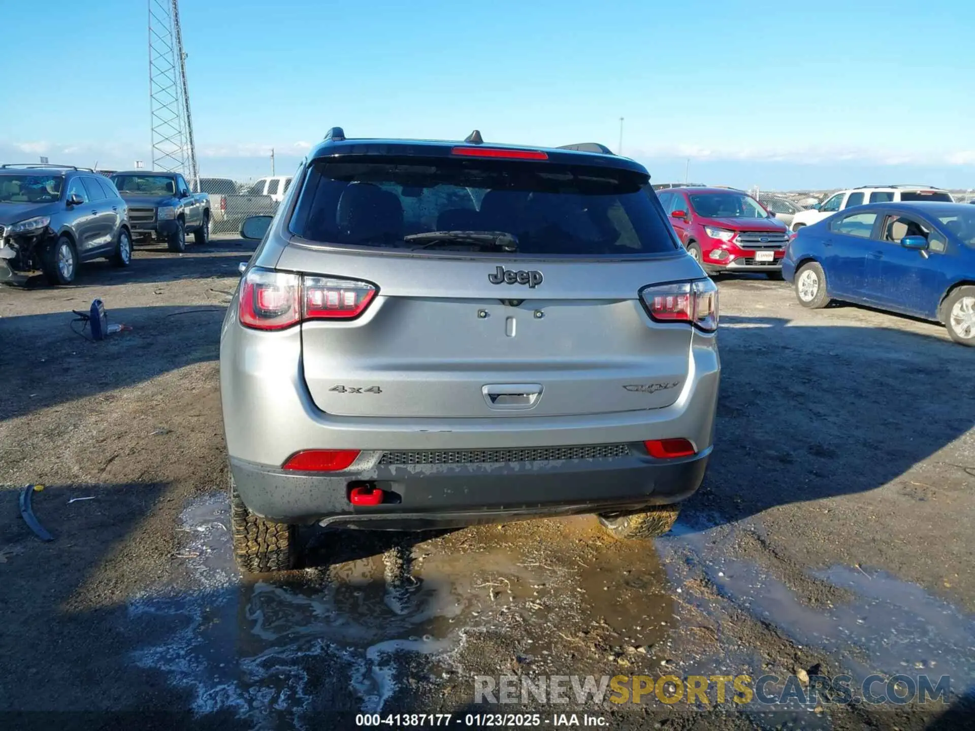 16 Photograph of a damaged car 3C4NJDDB4LT184288 JEEP COMPASS 2020