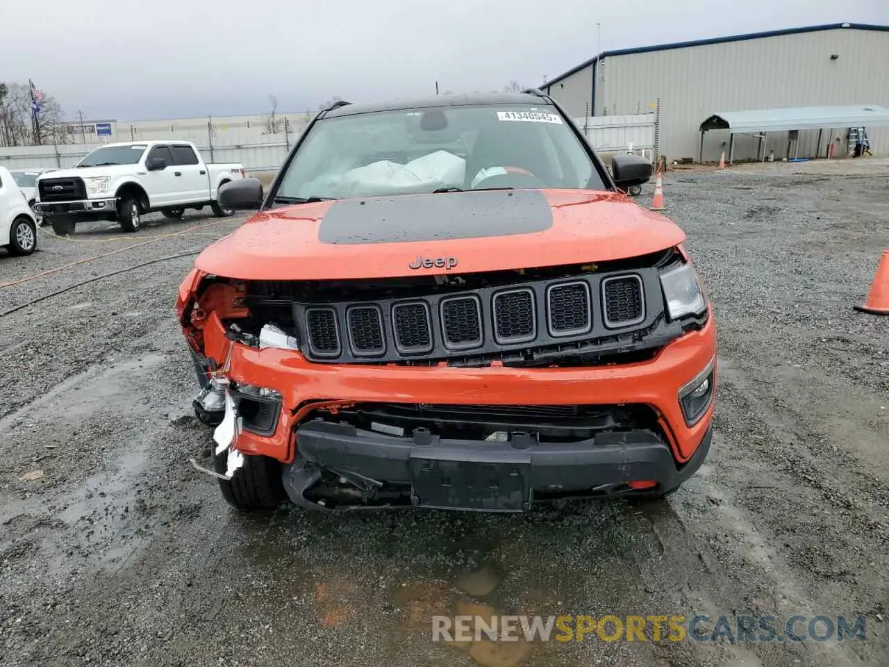 5 Photograph of a damaged car 3C4NJDDB5LT142597 JEEP COMPASS 2020