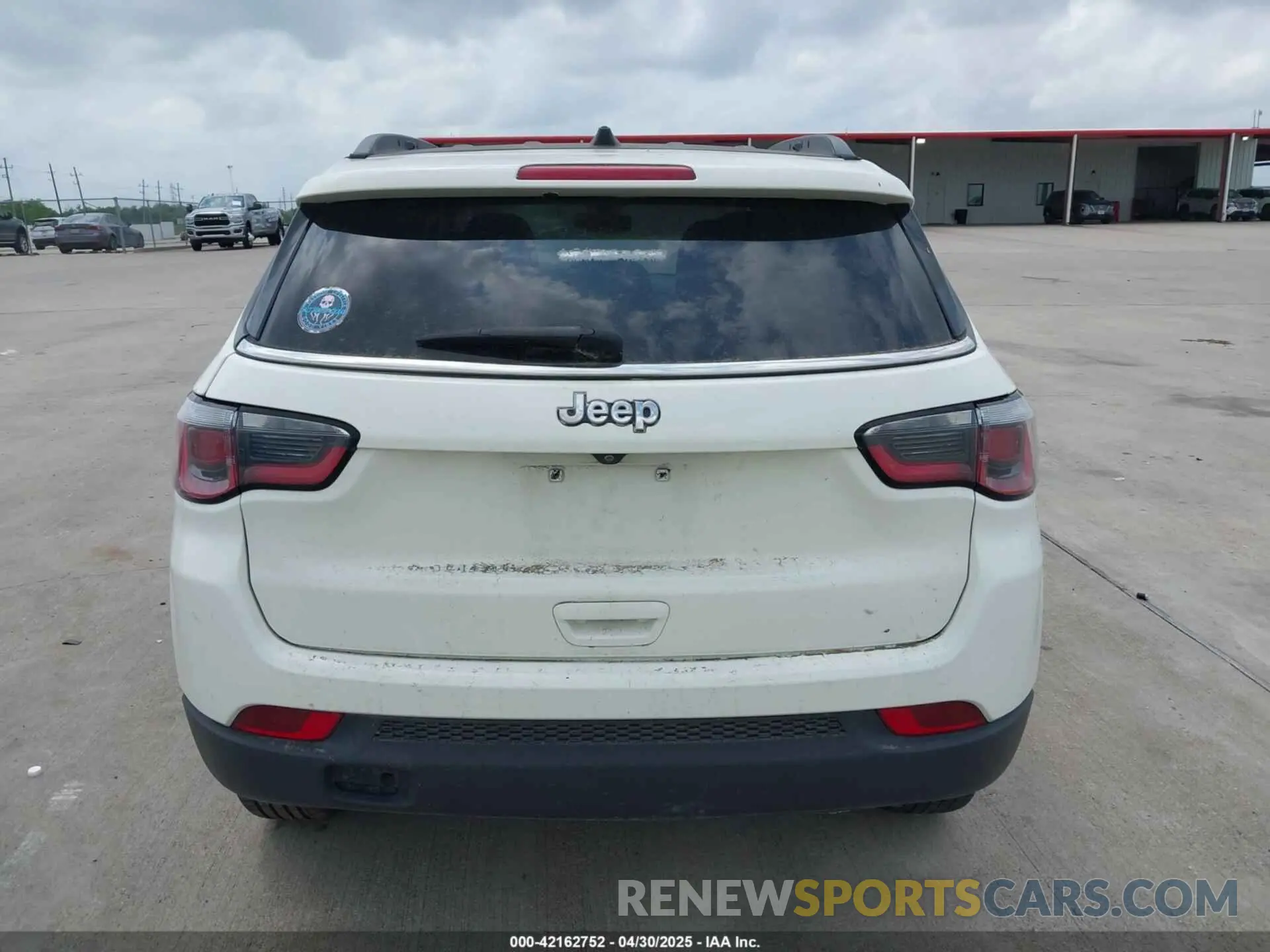 16 Фотография поврежденного автомобиля 3C4NJDDB5LT159559 JEEP COMPASS 2020