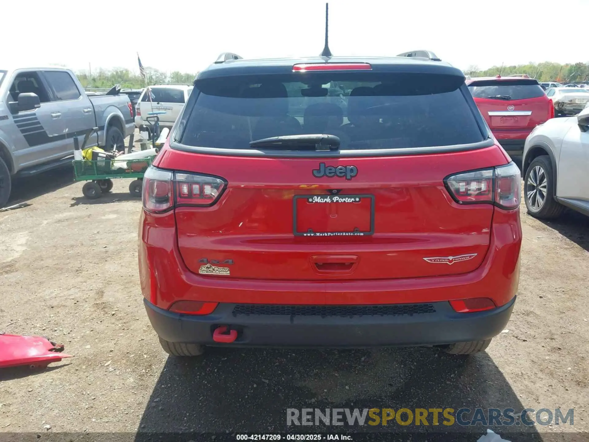 17 Фотография поврежденного автомобиля 3C4NJDDB7LT196242 JEEP COMPASS 2020