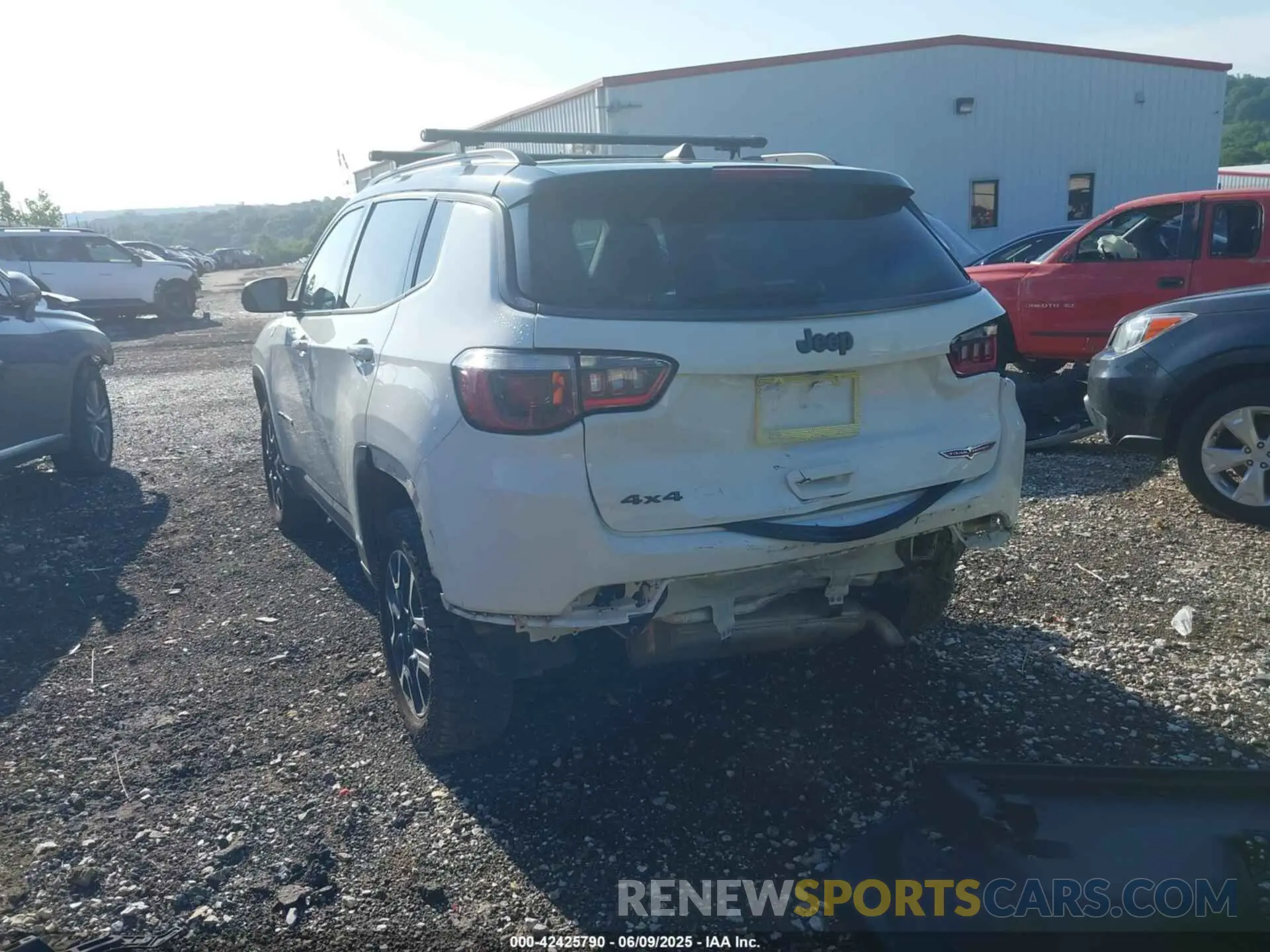 6 Photograph of a damaged car 3C4NJDDB8LT207880 JEEP COMPASS 2020