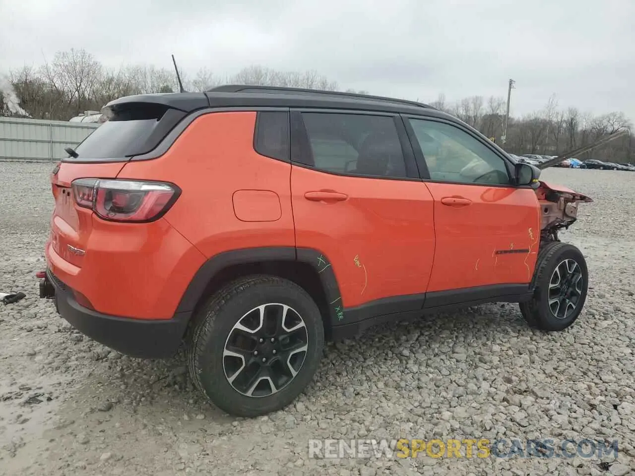 3 Photograph of a damaged car 3C4NJDDB9LT222694 JEEP COMPASS 2020