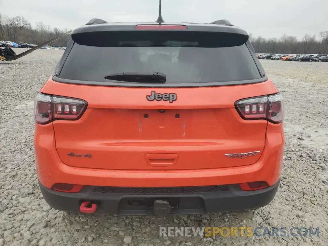 6 Photograph of a damaged car 3C4NJDDB9LT222694 JEEP COMPASS 2020