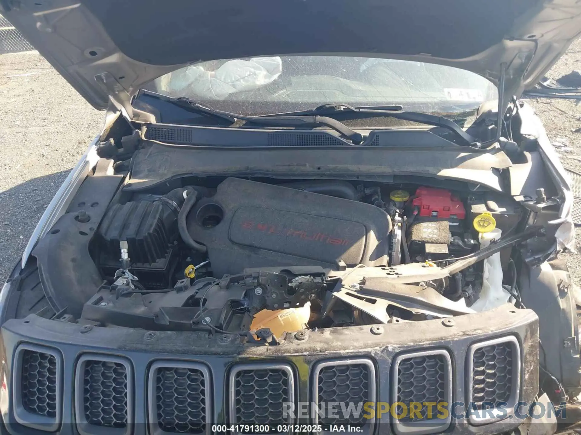10 Photograph of a damaged car 3C4NJDDBXLT106663 JEEP COMPASS 2020