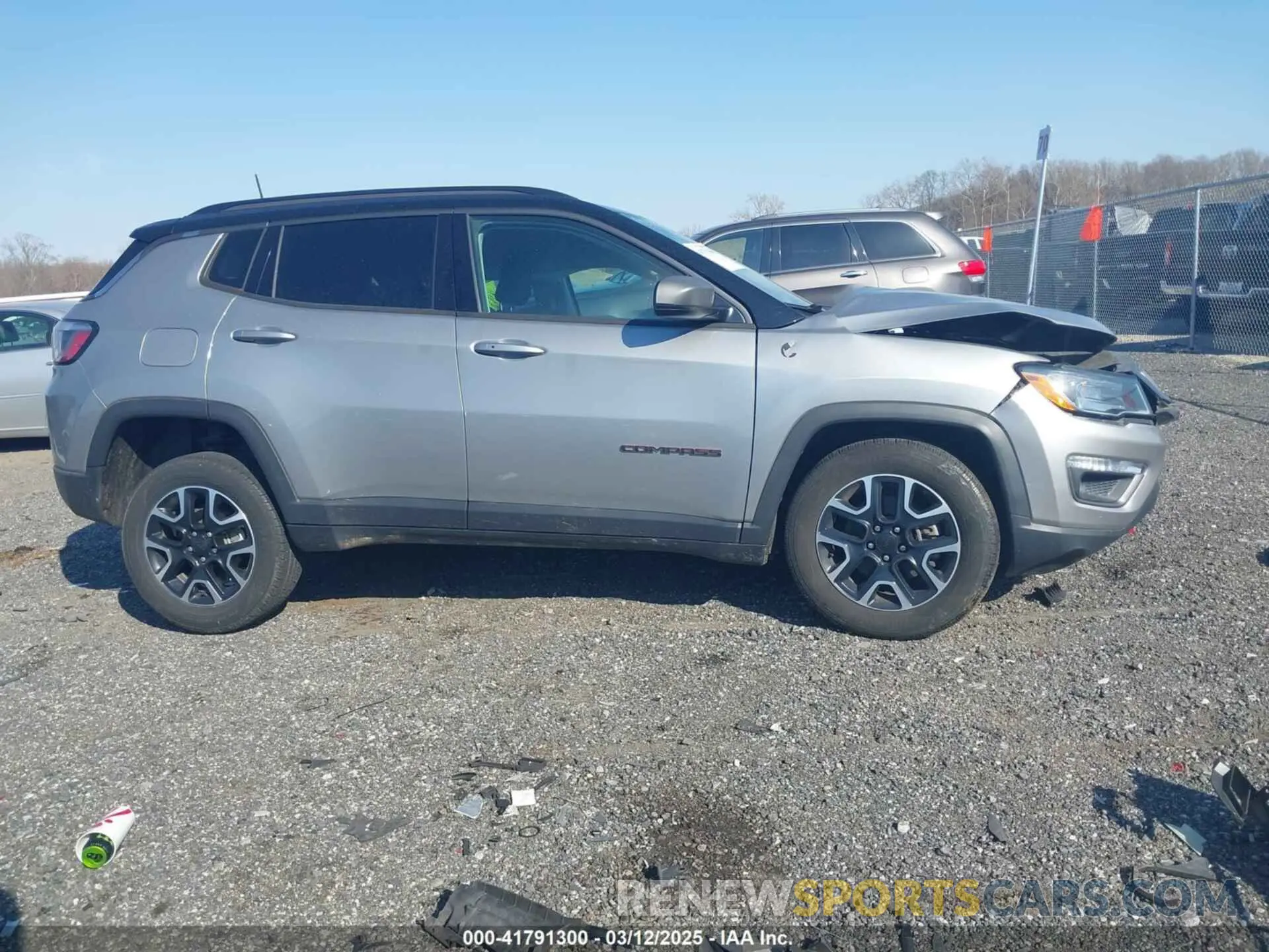 13 Photograph of a damaged car 3C4NJDDBXLT106663 JEEP COMPASS 2020