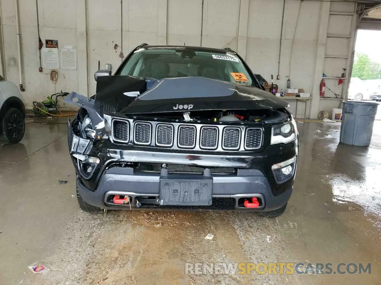 5 Photograph of a damaged car 3C4NJDDBXLT116982 JEEP COMPASS 2020