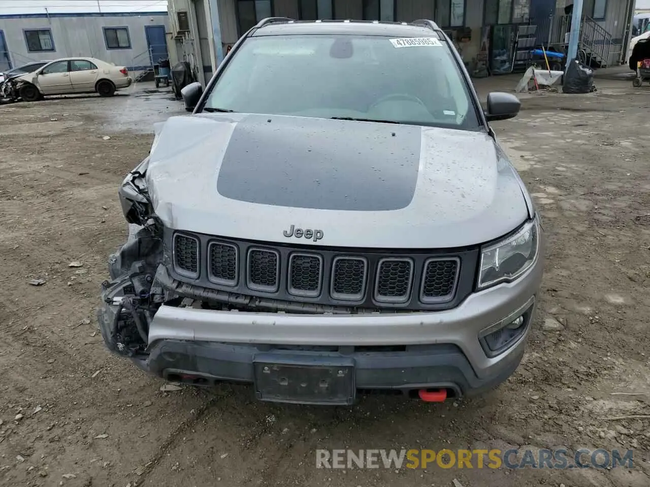 5 Photograph of a damaged car 3C4NJDDBXLT123821 JEEP COMPASS 2020