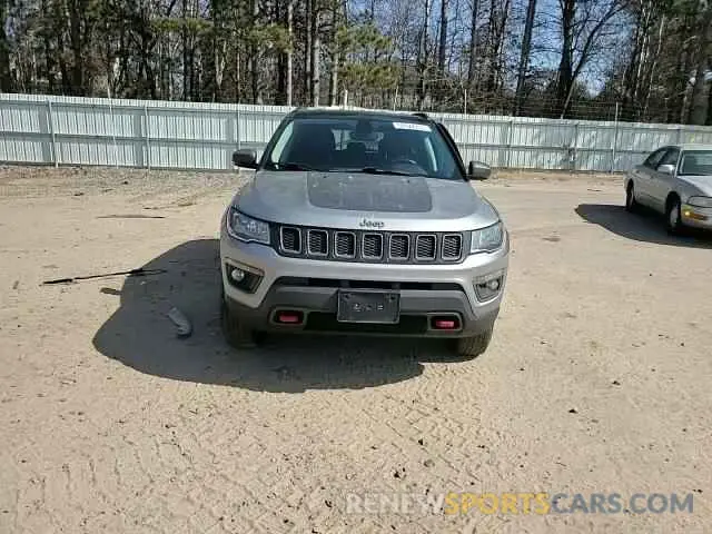 12 Photograph of a damaged car 3C4NJDDBXLT207864 JEEP COMPASS 2020