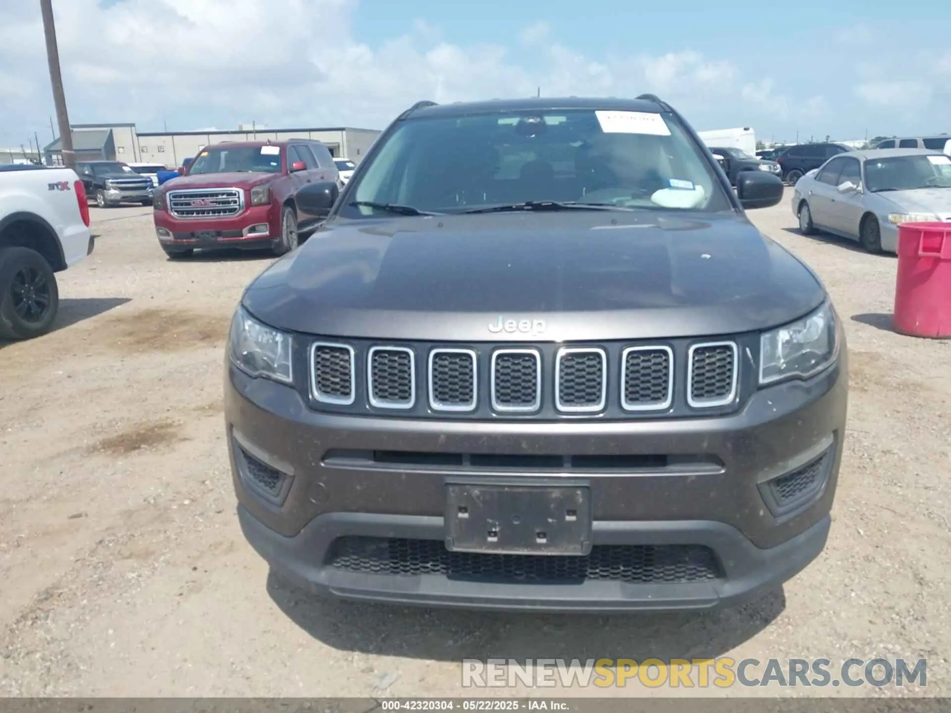 12 Photograph of a damaged car 3C4NJCAB3MT570930 JEEP COMPASS 2021